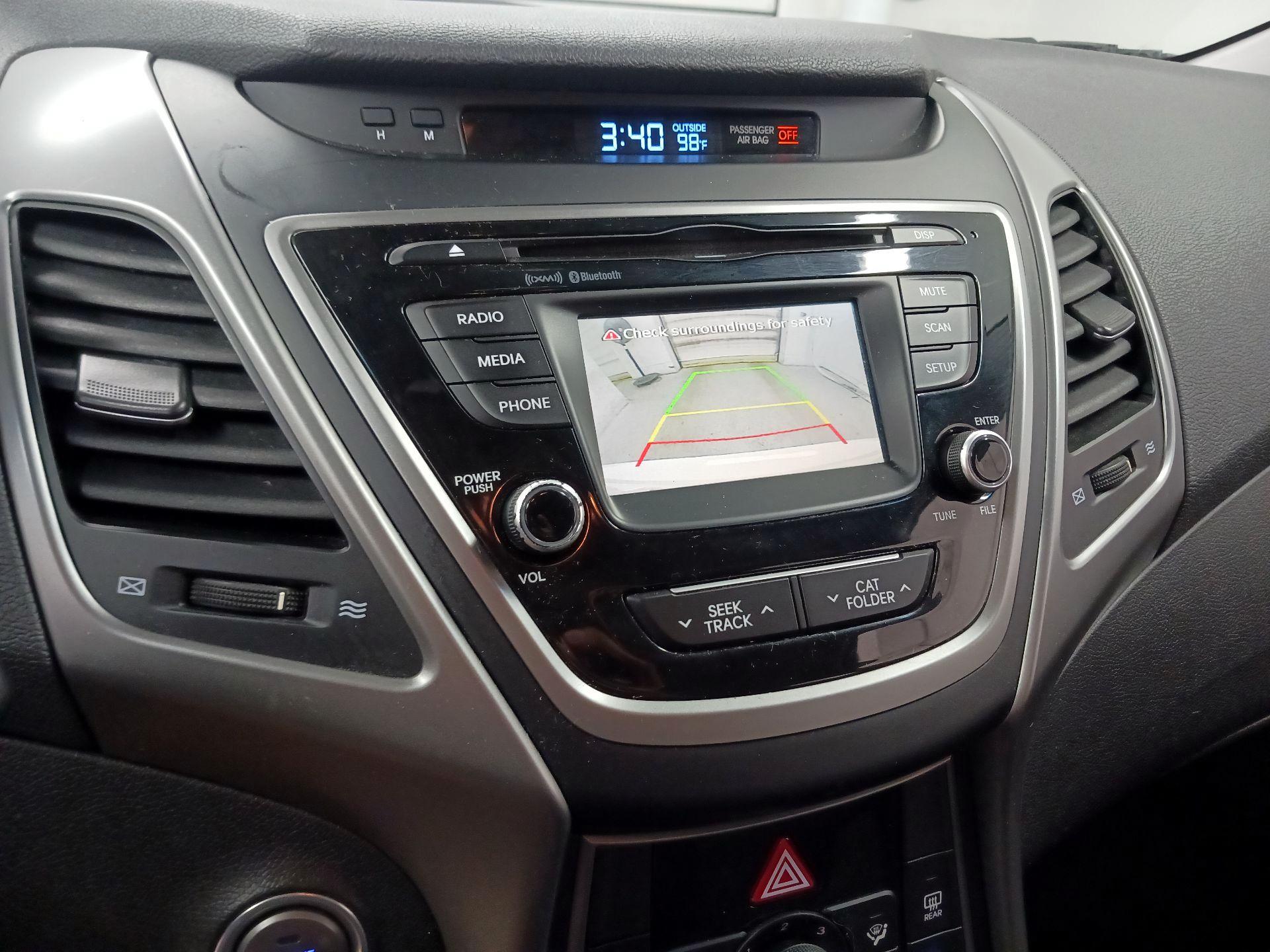 Thumbnail: 2016 Hyundai Elantra - 14