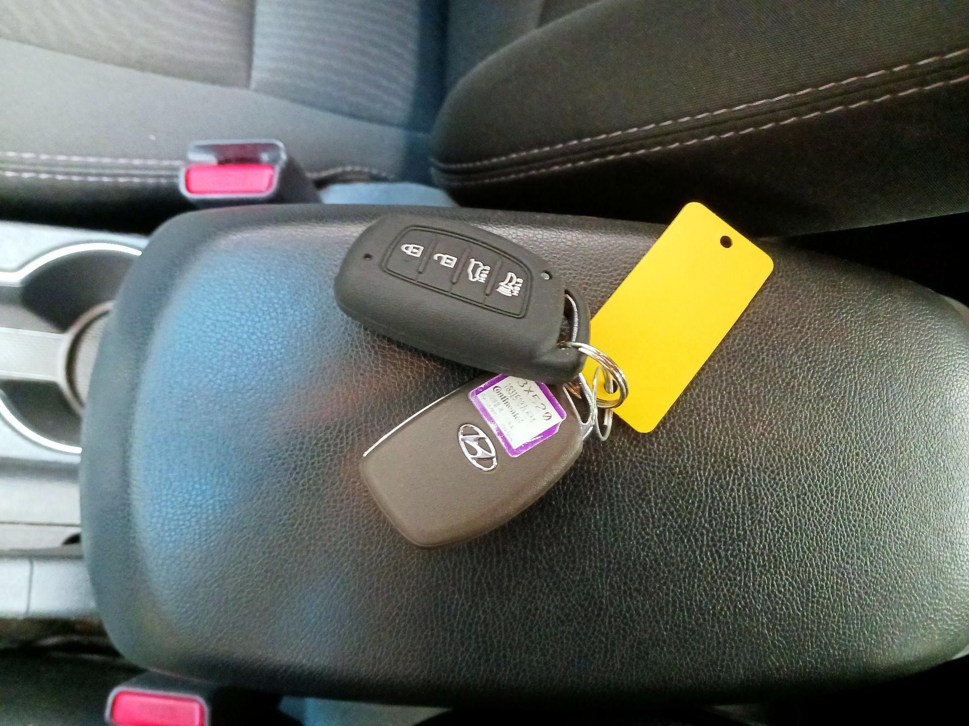 Thumbnail: 2016 Hyundai Elantra - 20