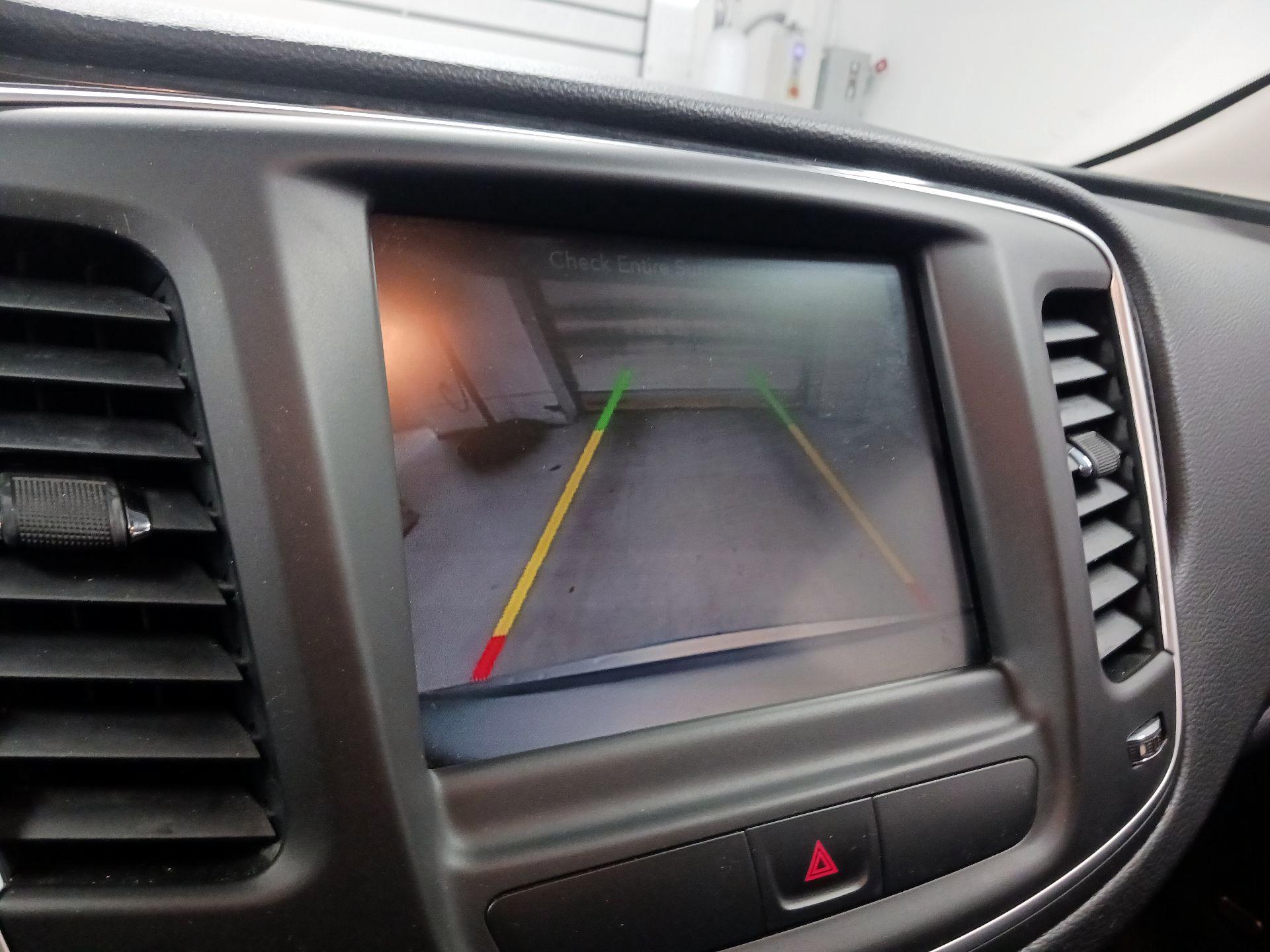 Thumbnail: 2015 Chrysler 200 - 13