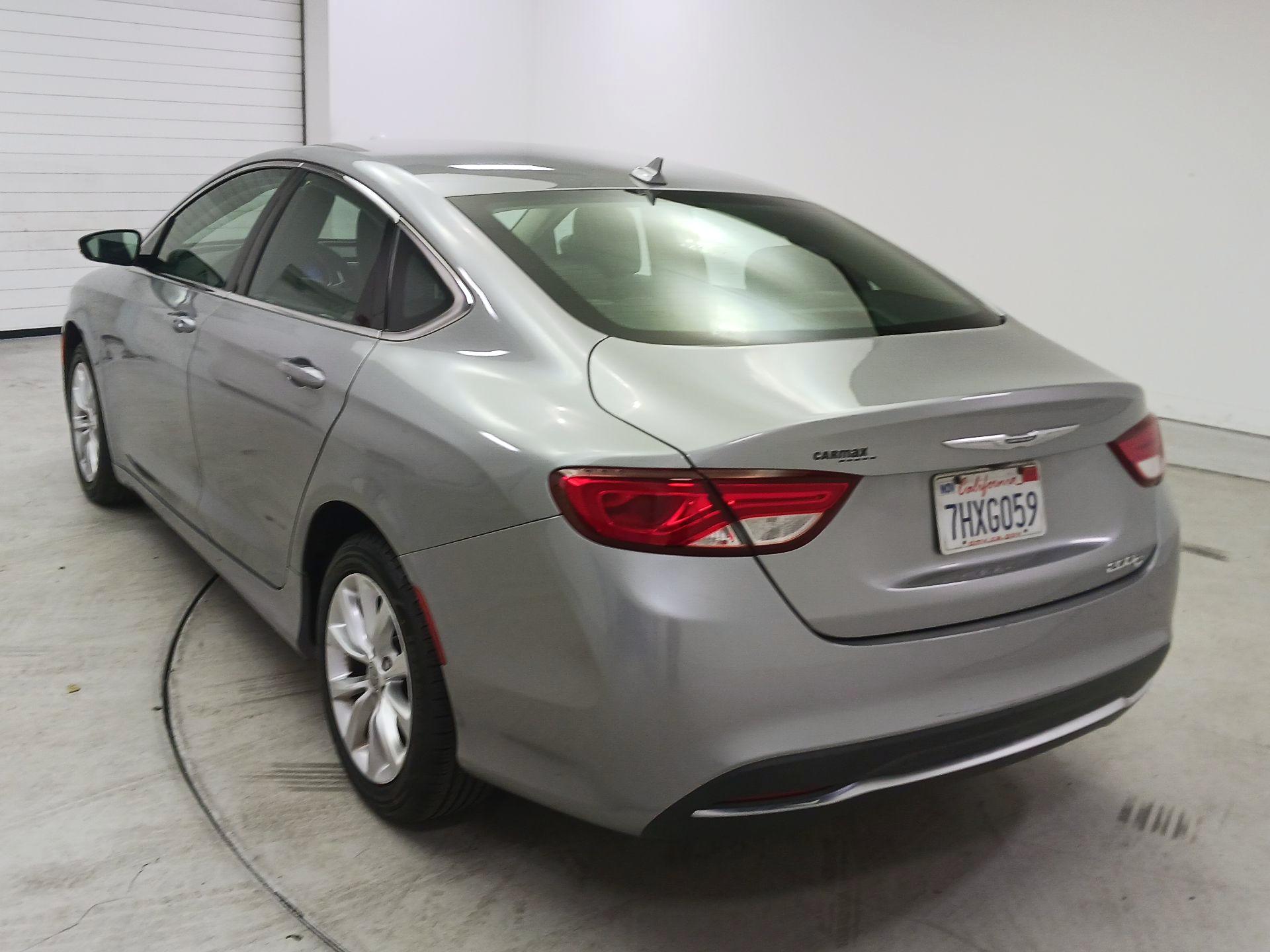 Thumbnail: 2015 Chrysler 200 - 7