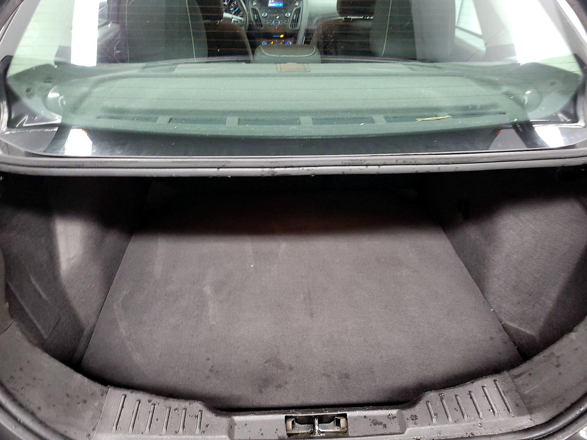 Thumbnail: 2016 Ford Focus - 20