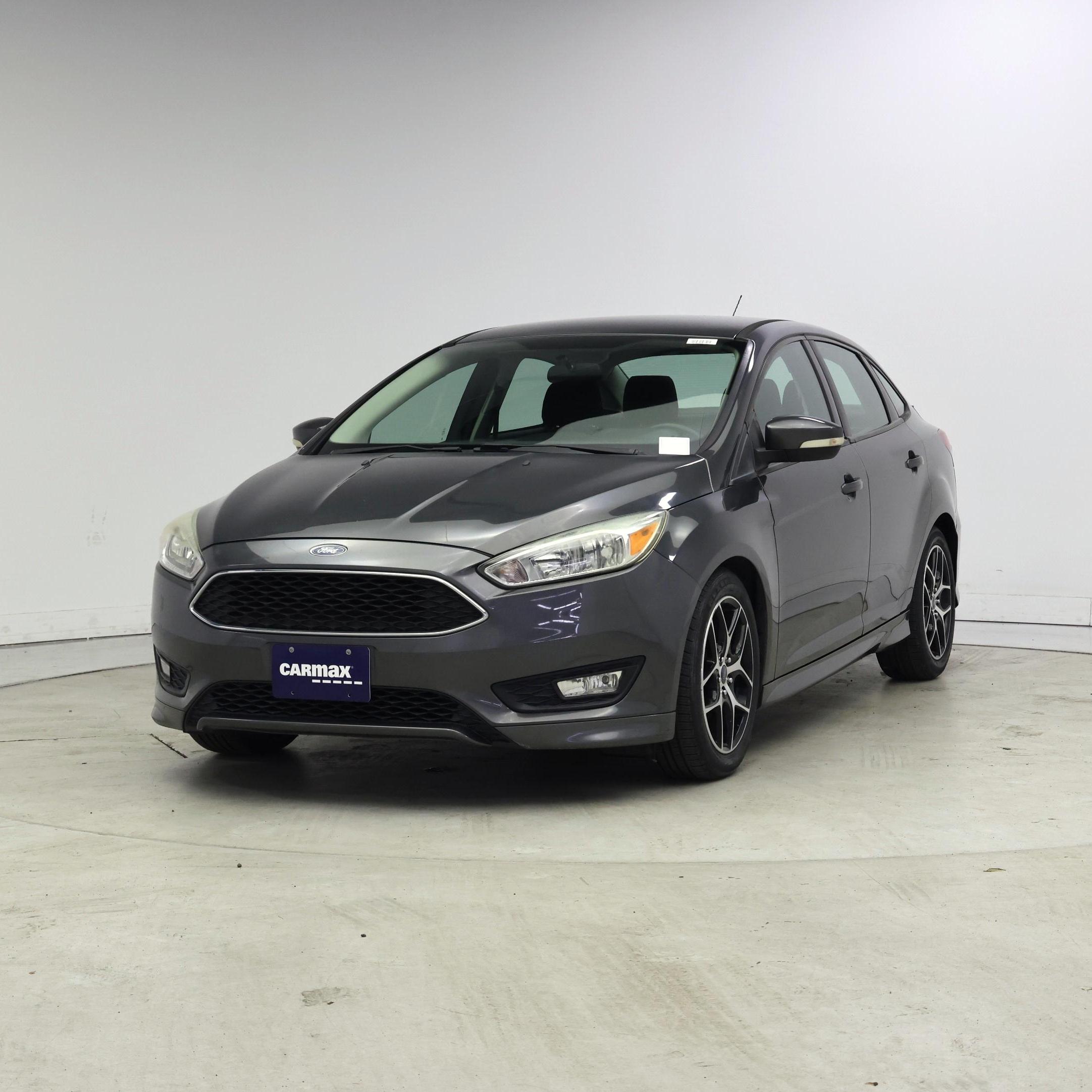 Thumbnail: 2016 Ford Focus - 4