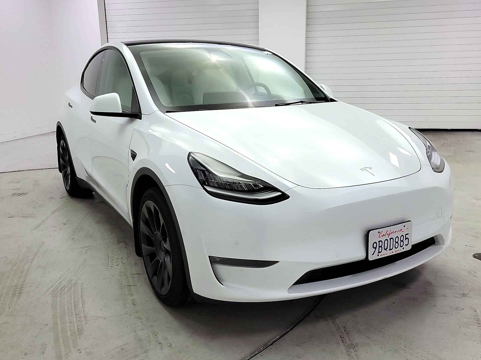 Thumbnail: 2022 Tesla Model Y - 1