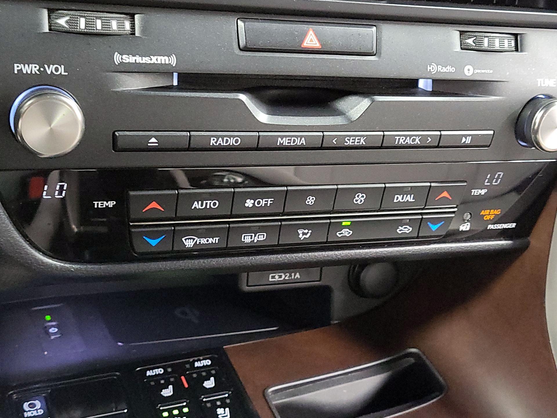 Thumbnail: 2021 Lexus RX - 13