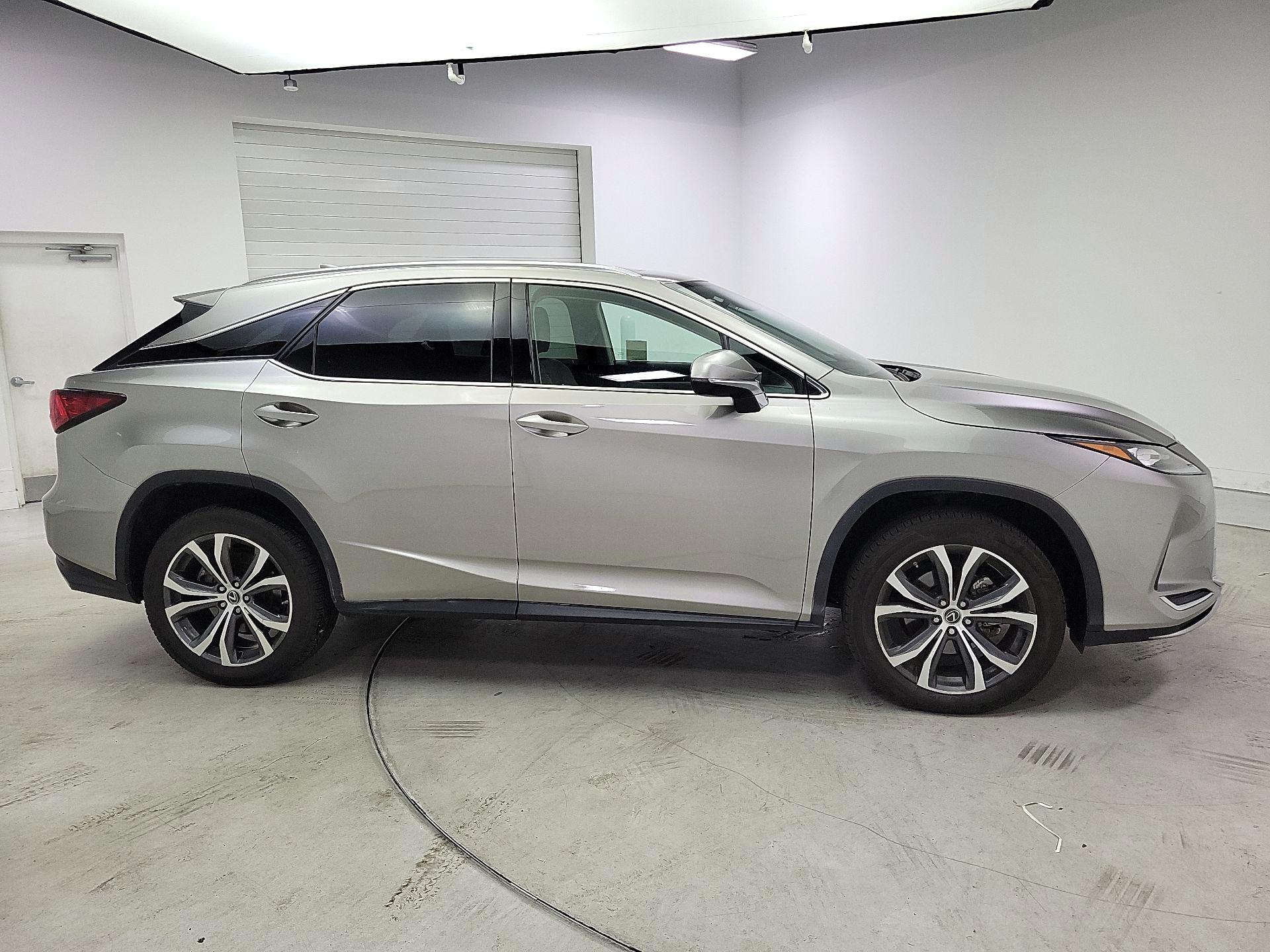 Thumbnail: 2021 Lexus RX - 4