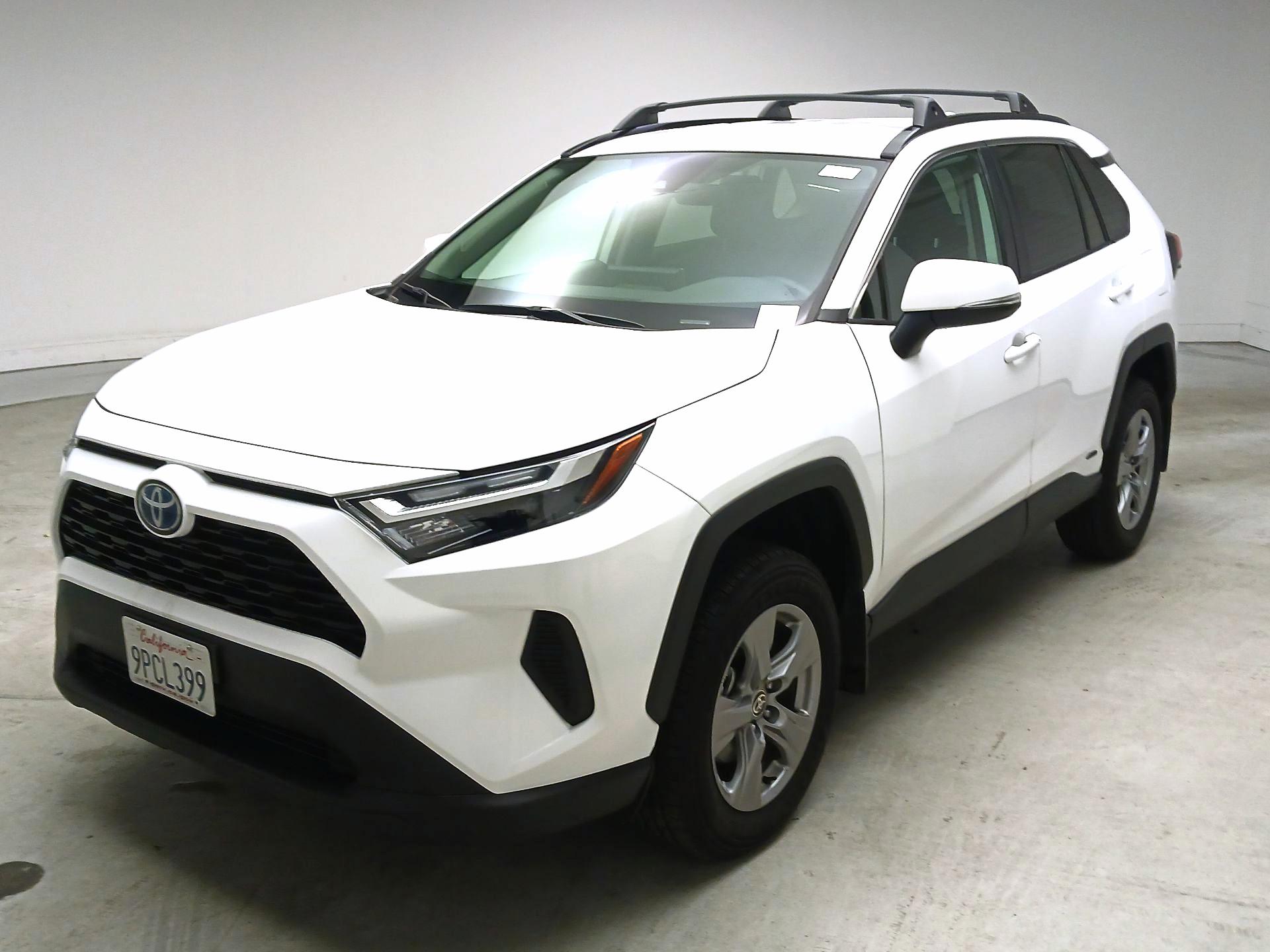 Thumbnail: 2024 Toyota RAV4 - 3