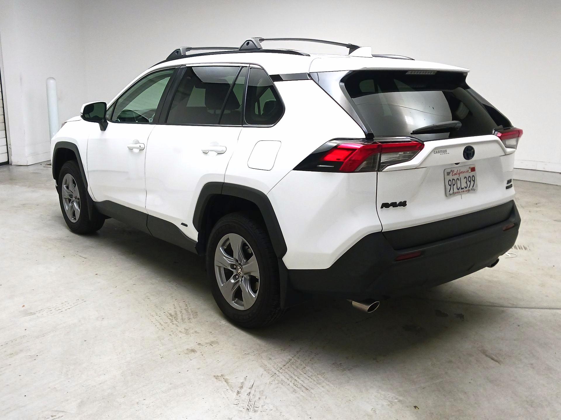 Thumbnail: 2024 Toyota RAV4 - 7