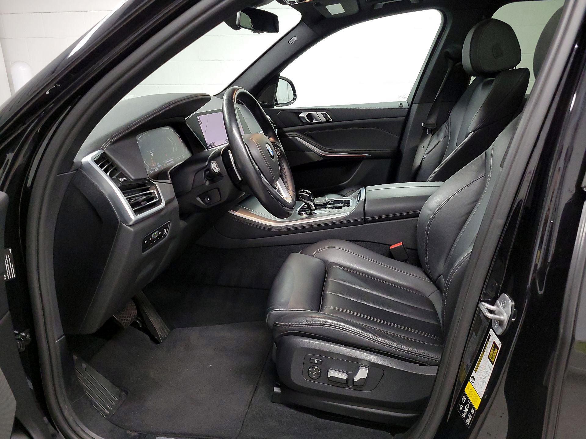 Thumbnail: 2021 BMW X5 - 9