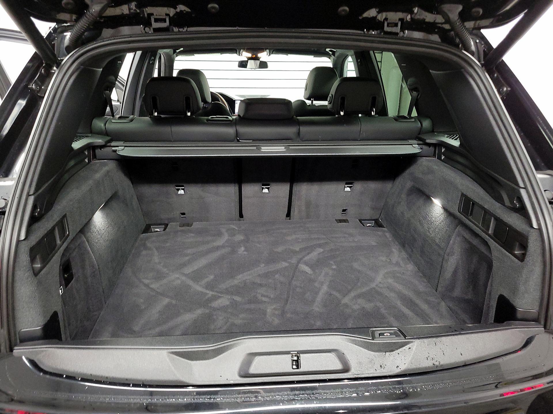 Thumbnail: 2021 BMW X5 - 20