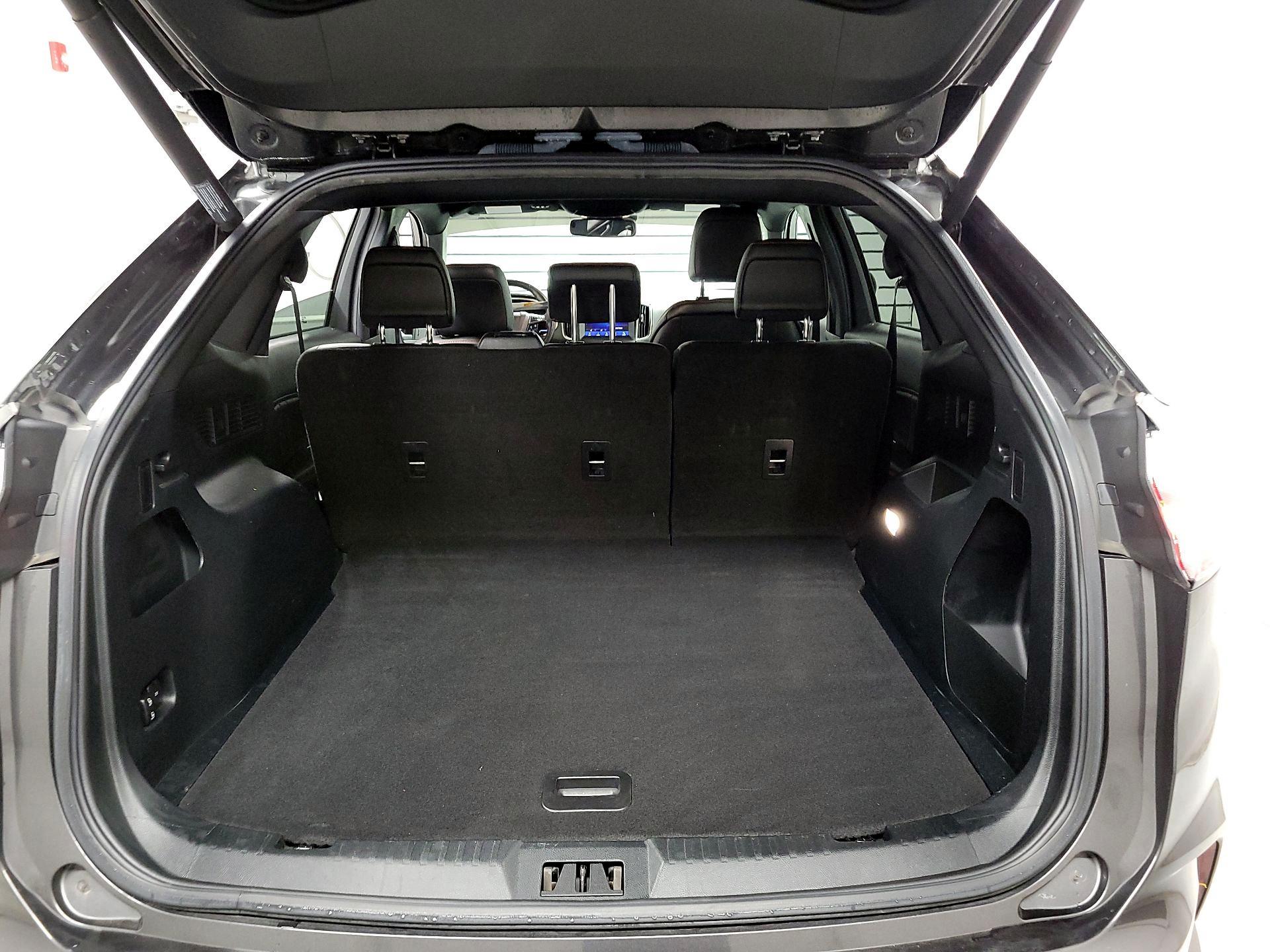 Thumbnail: 2020 Ford Edge - 18