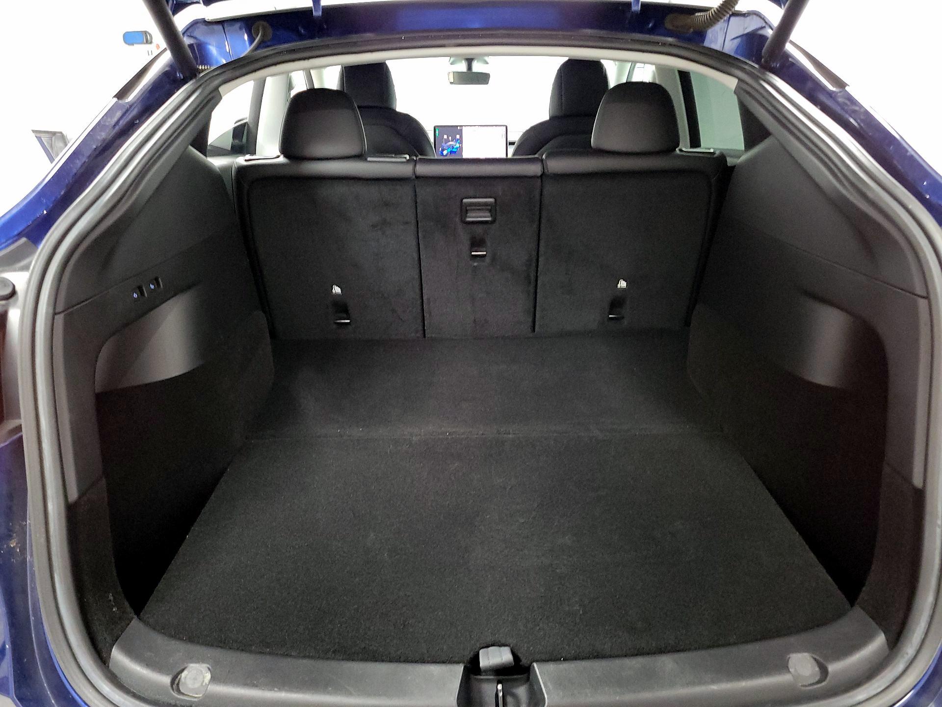 Thumbnail: 2022 Tesla Model Y - 19