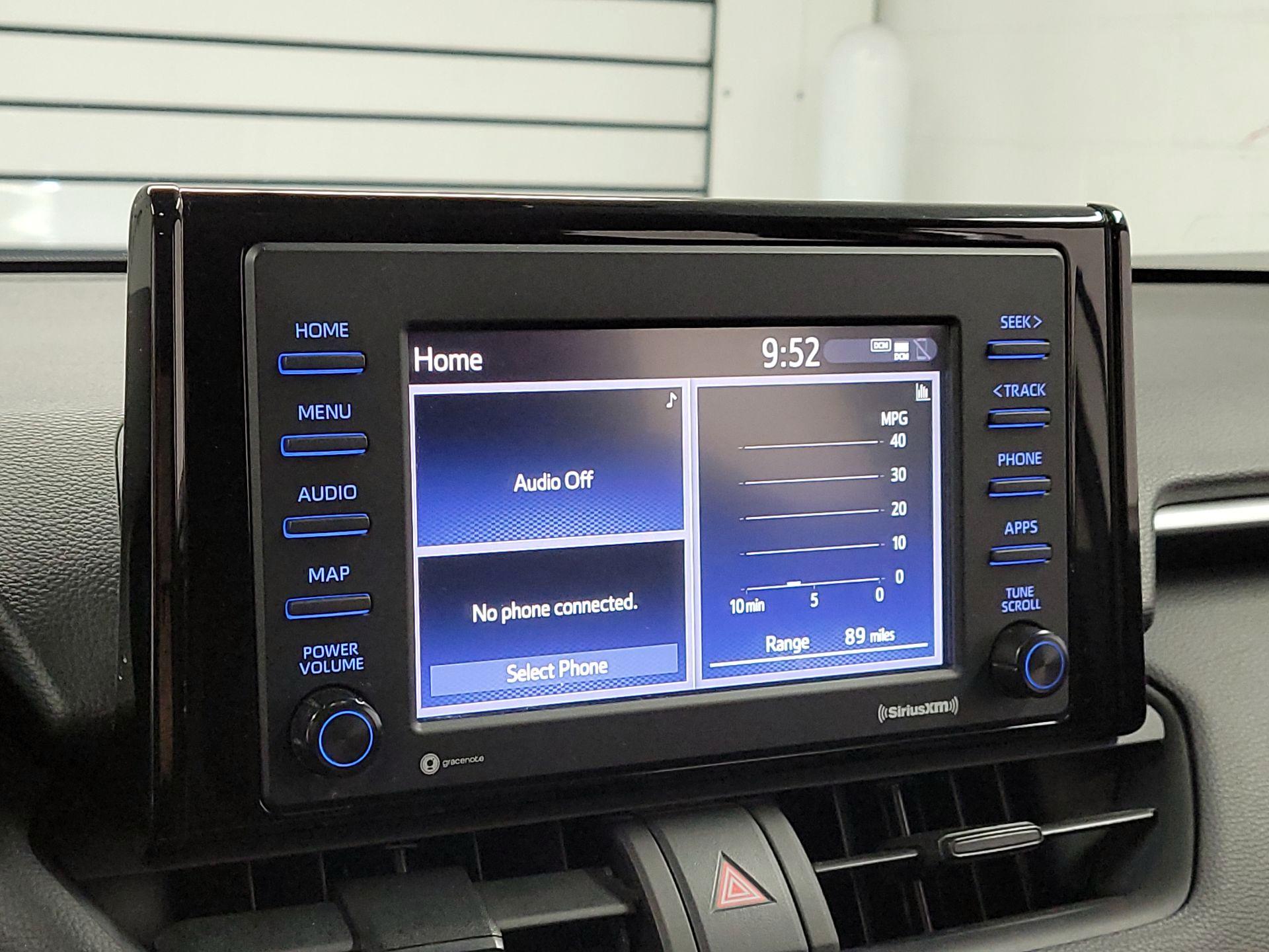 Thumbnail: 2022 Toyota RAV4 - 12