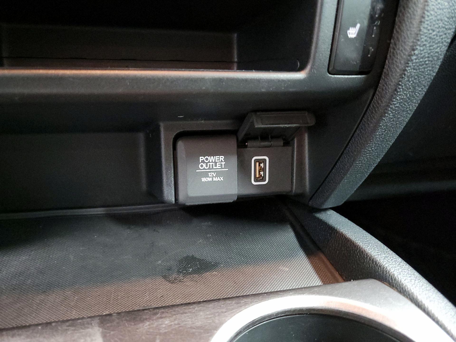 Thumbnail: 2020 Honda Pilot - 16