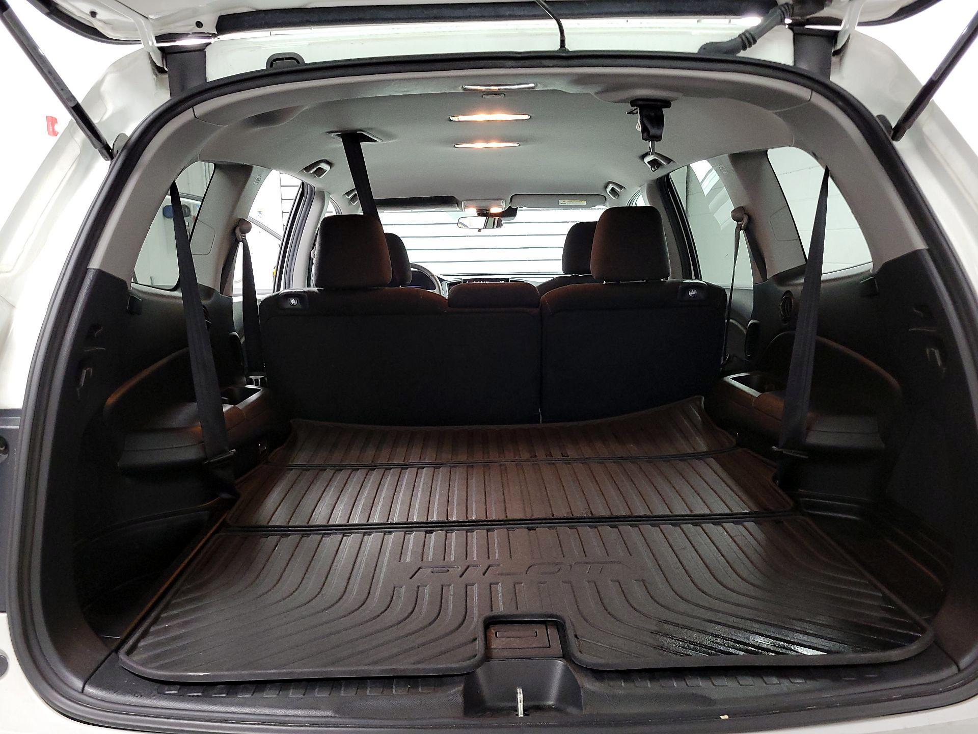 Thumbnail: 2020 Honda Pilot - 20