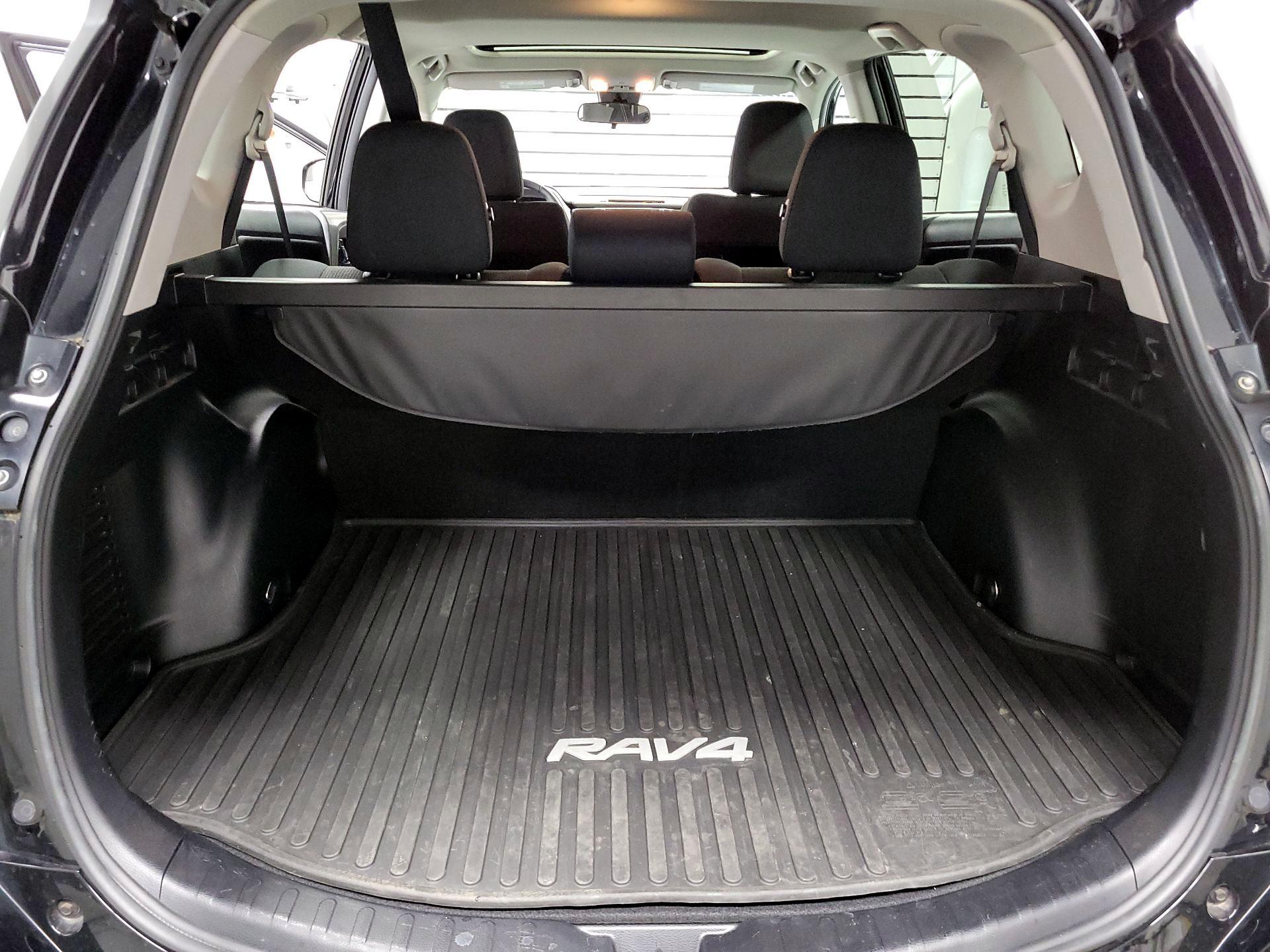 Thumbnail: 2017 Toyota RAV4 - 19