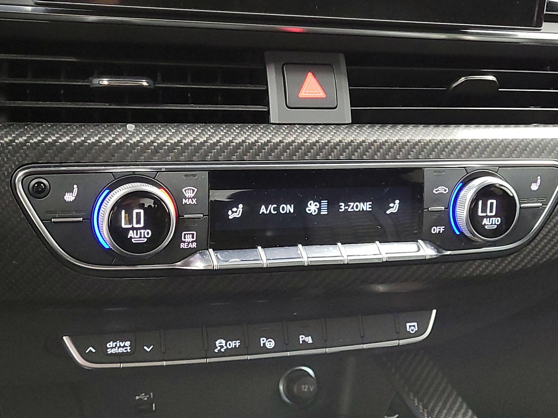 Thumbnail: 2022 Audi RS 5 - 15