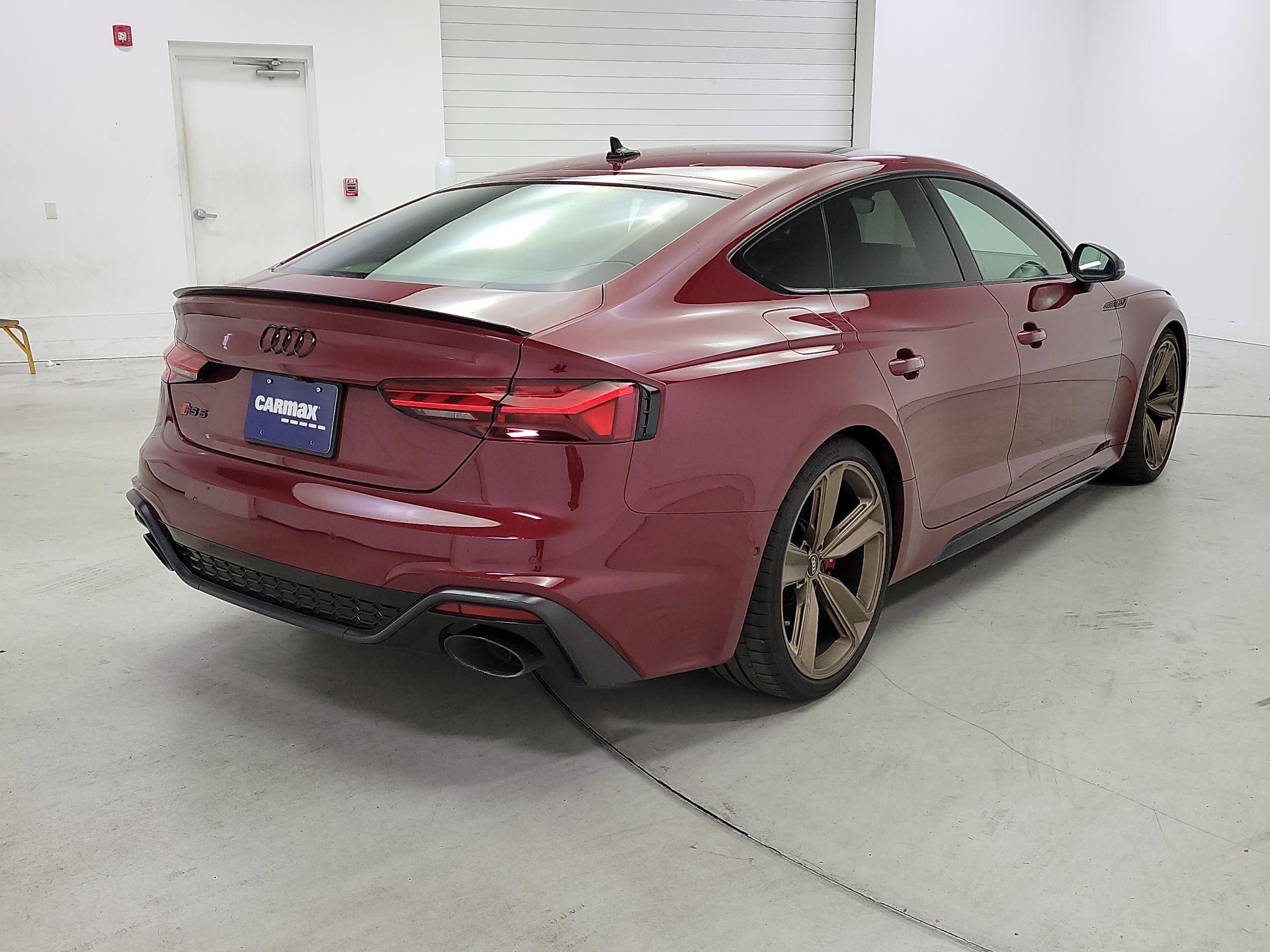 Thumbnail: 2022 Audi RS 5 - 5