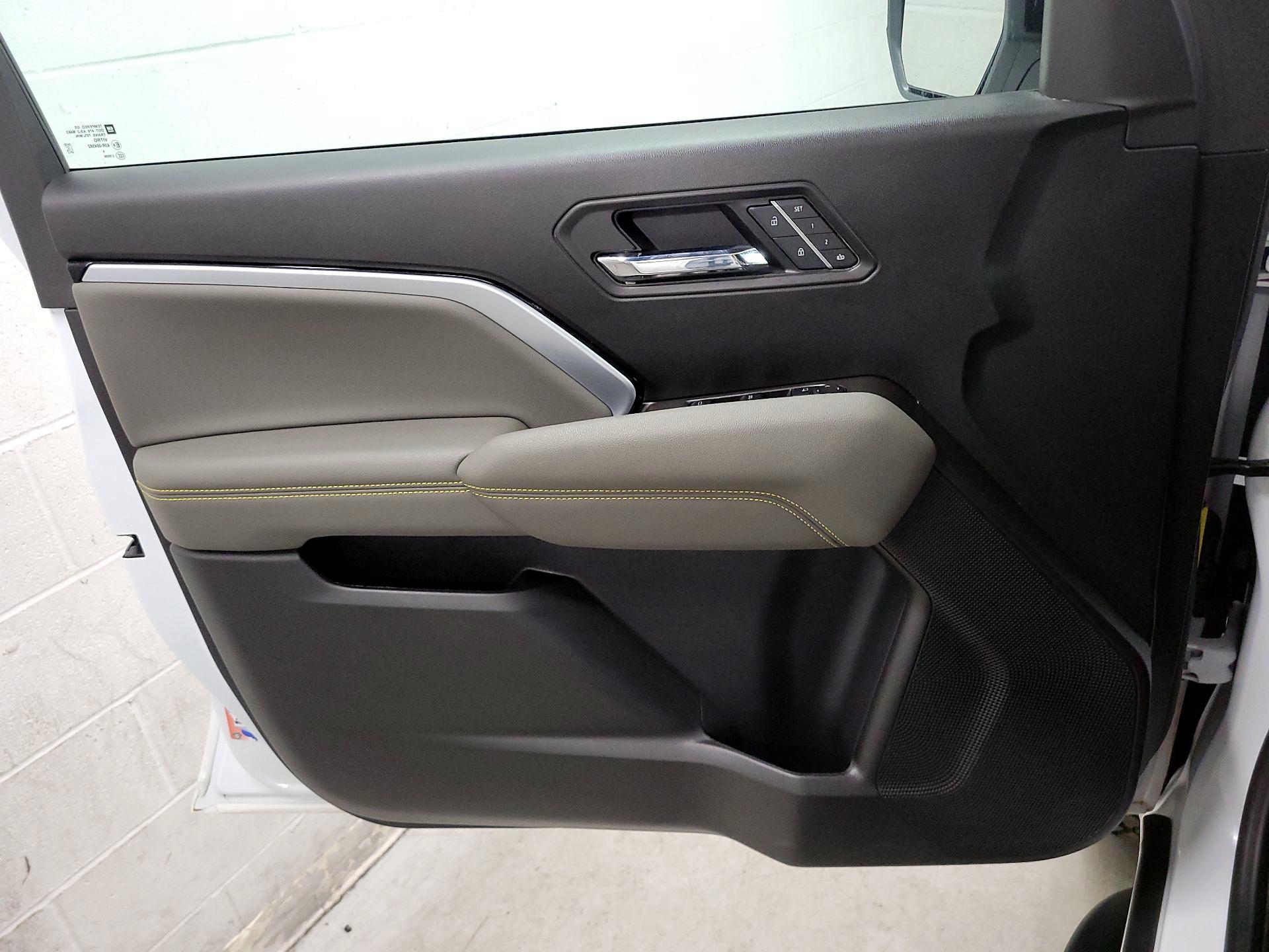 Thumbnail: 2025 Chevrolet Colorado - 10