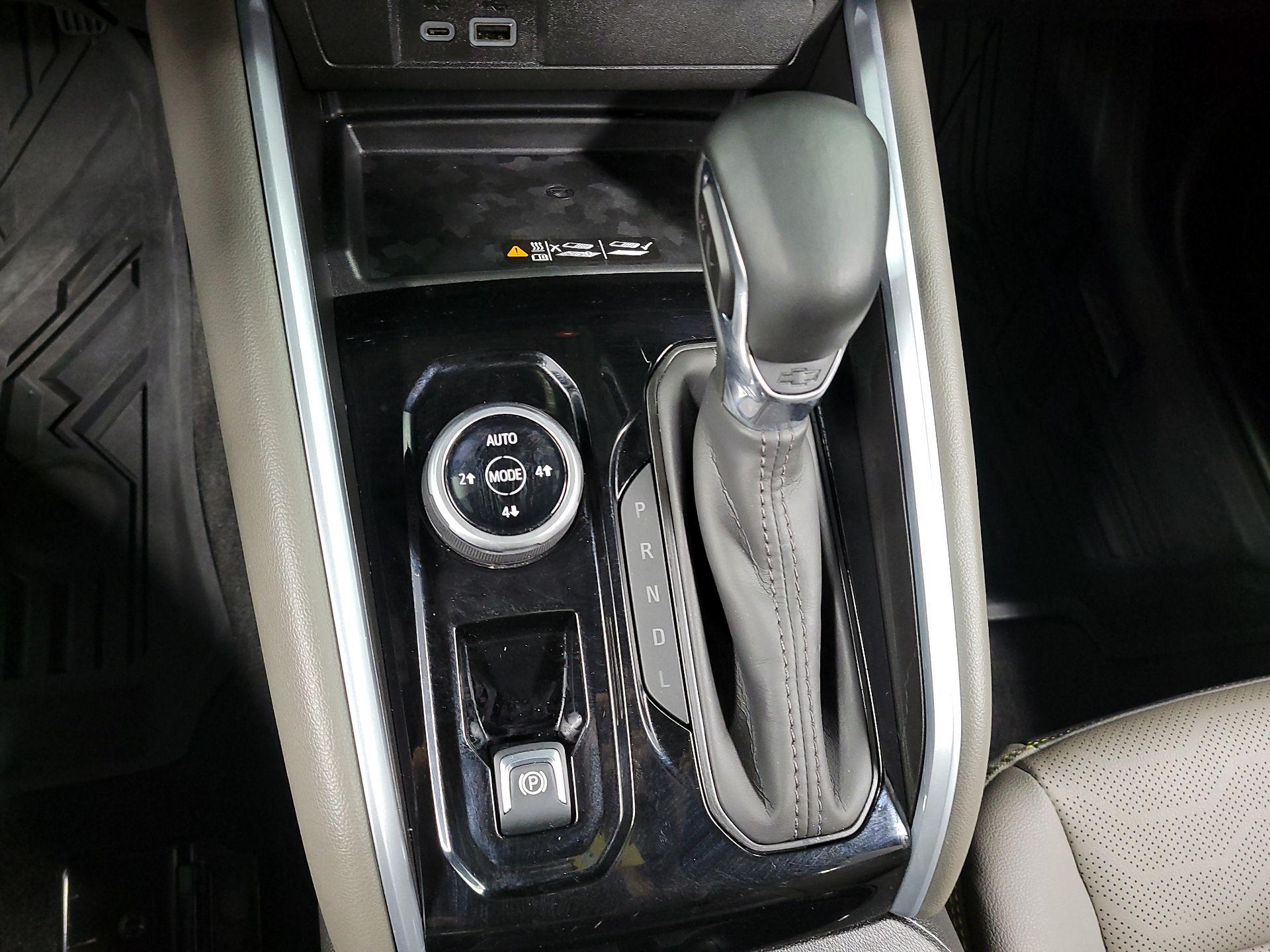 Thumbnail: 2025 Chevrolet Colorado - 15