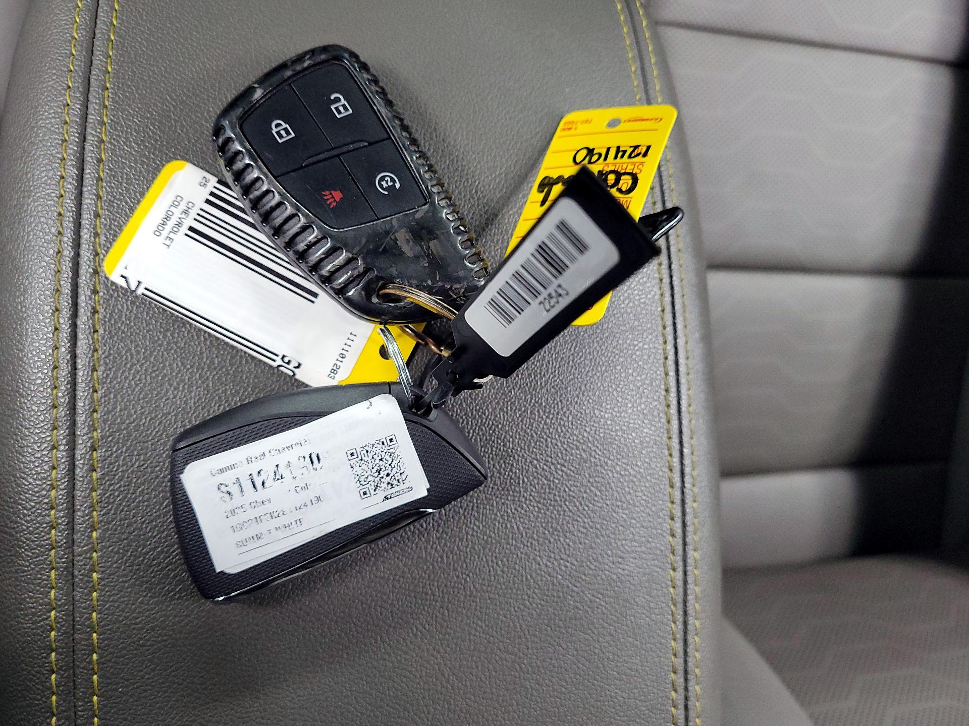 Thumbnail: 2025 Chevrolet Colorado - 20