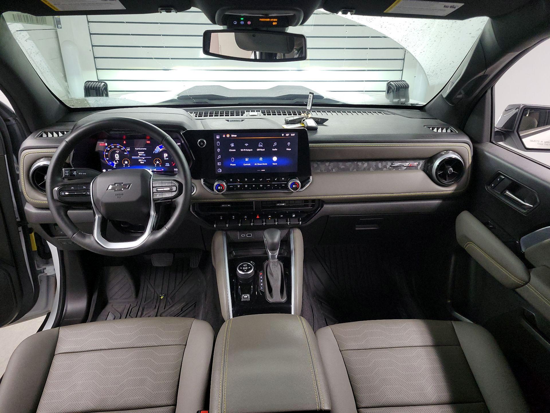 Thumbnail: 2025 Chevrolet Colorado - 8