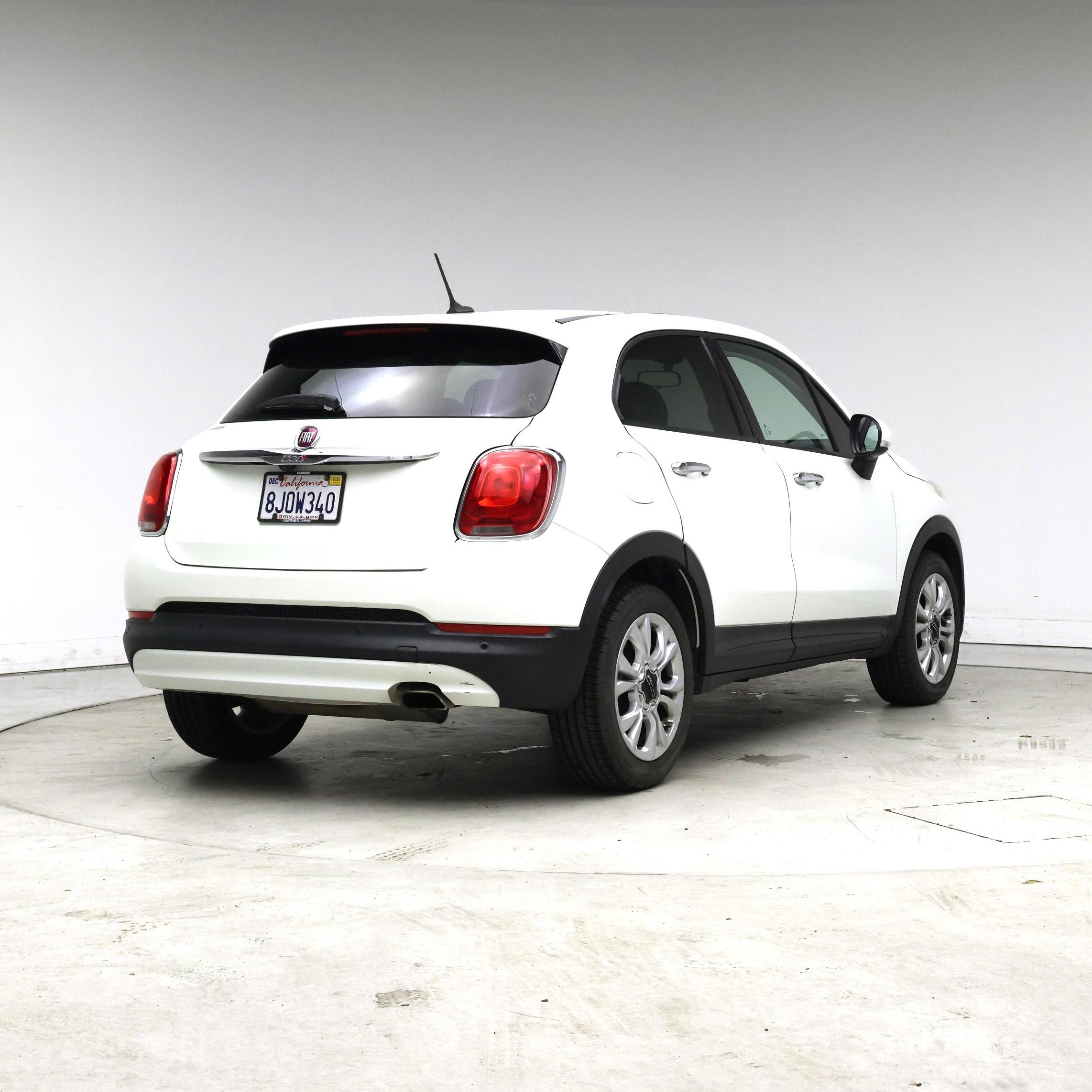 Thumbnail: 2016 Fiat 500X - 8