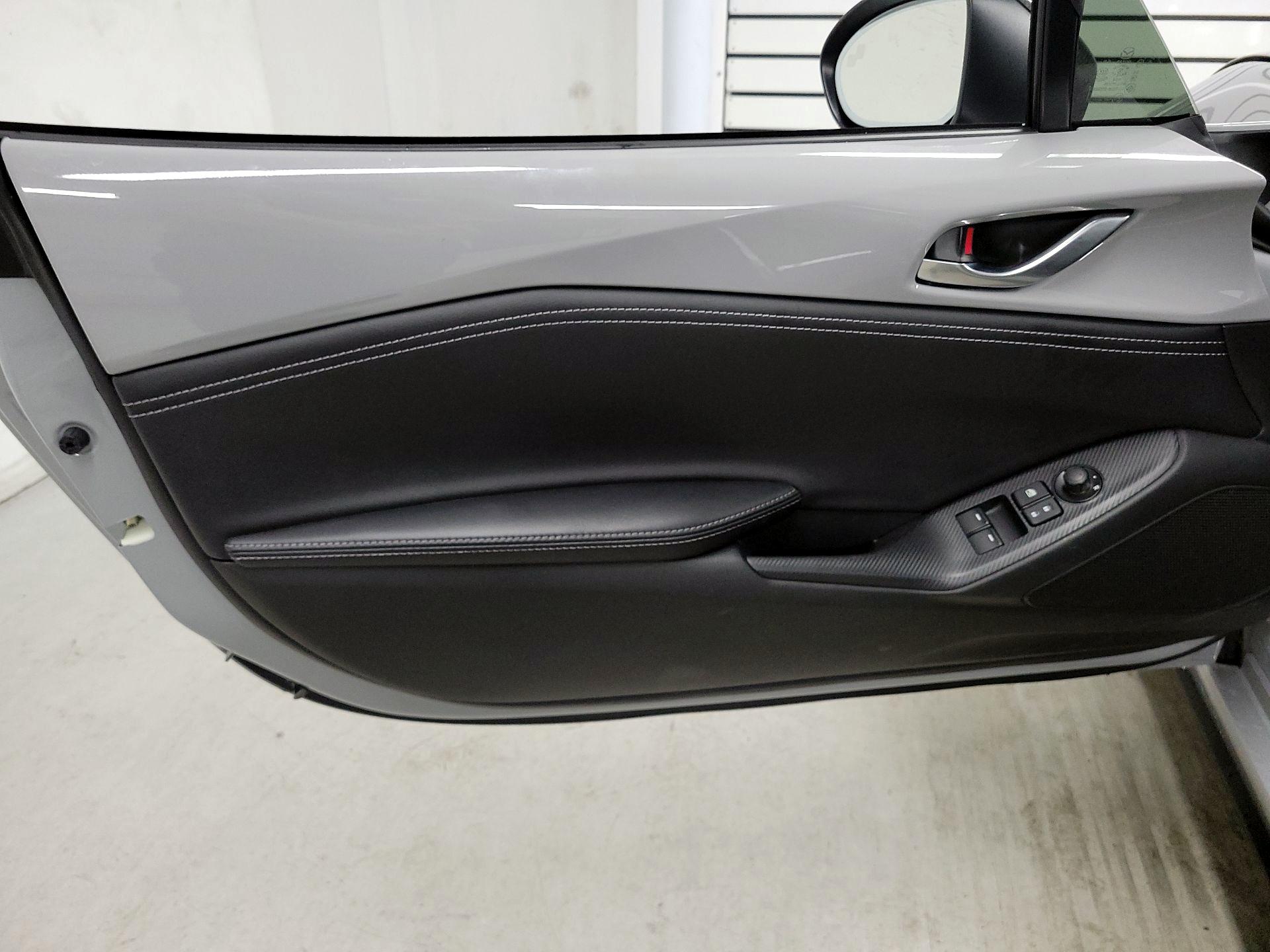 Thumbnail: 2024 Mazda MX-5 Miata - 10