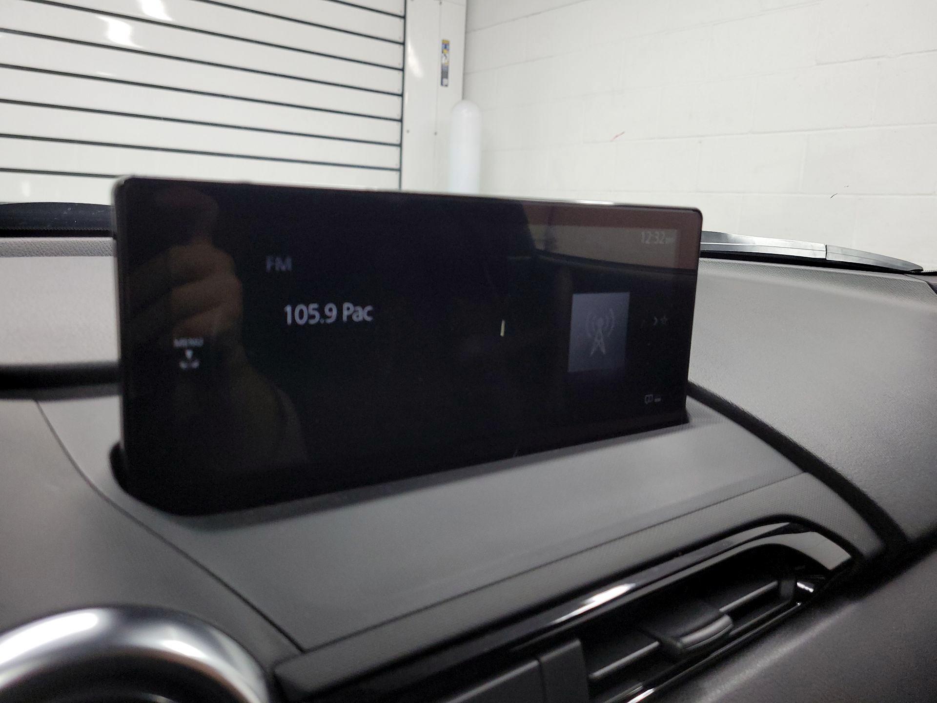 Thumbnail: 2024 Mazda MX-5 Miata - 14