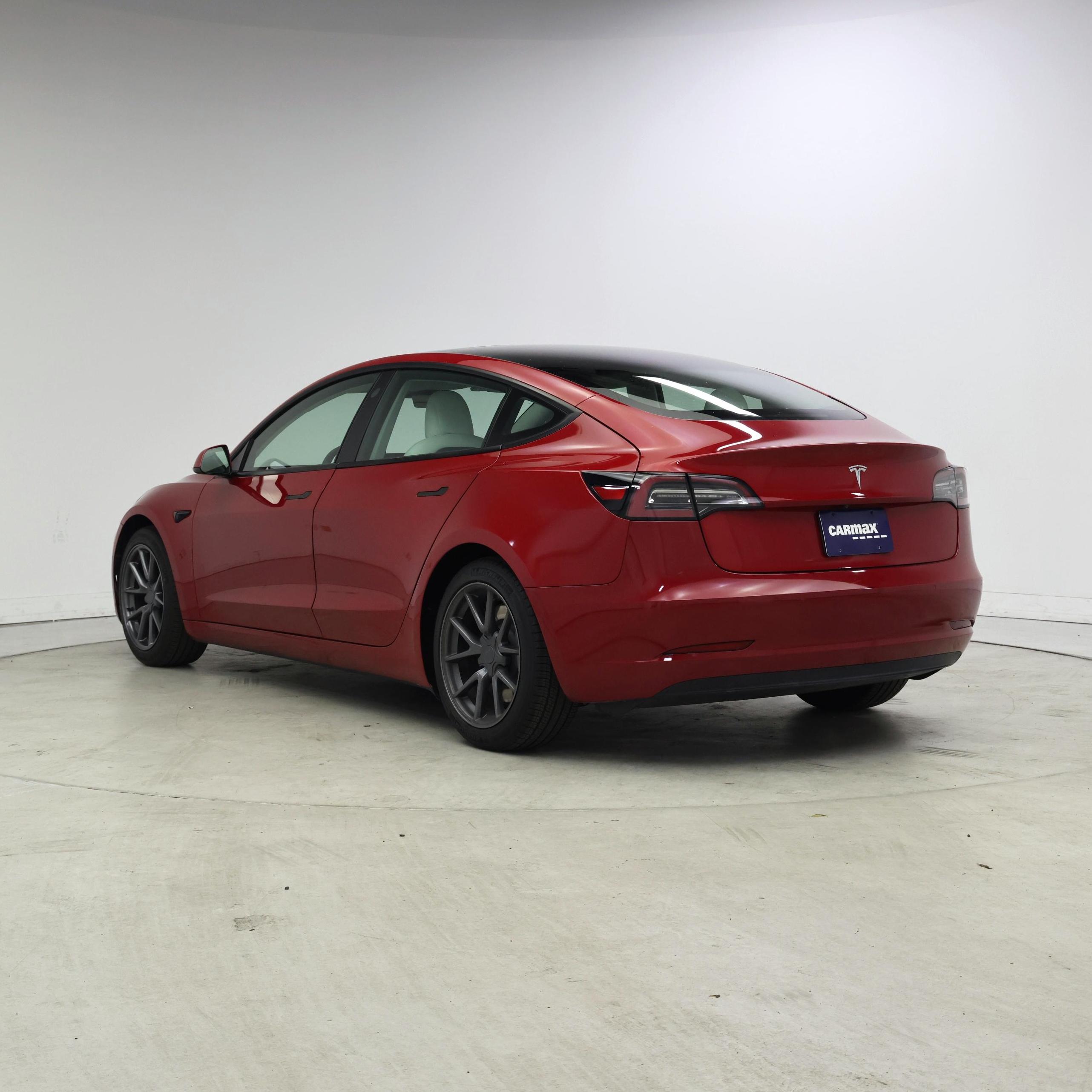 Thumbnail: 2021 Tesla Model 3 - 2