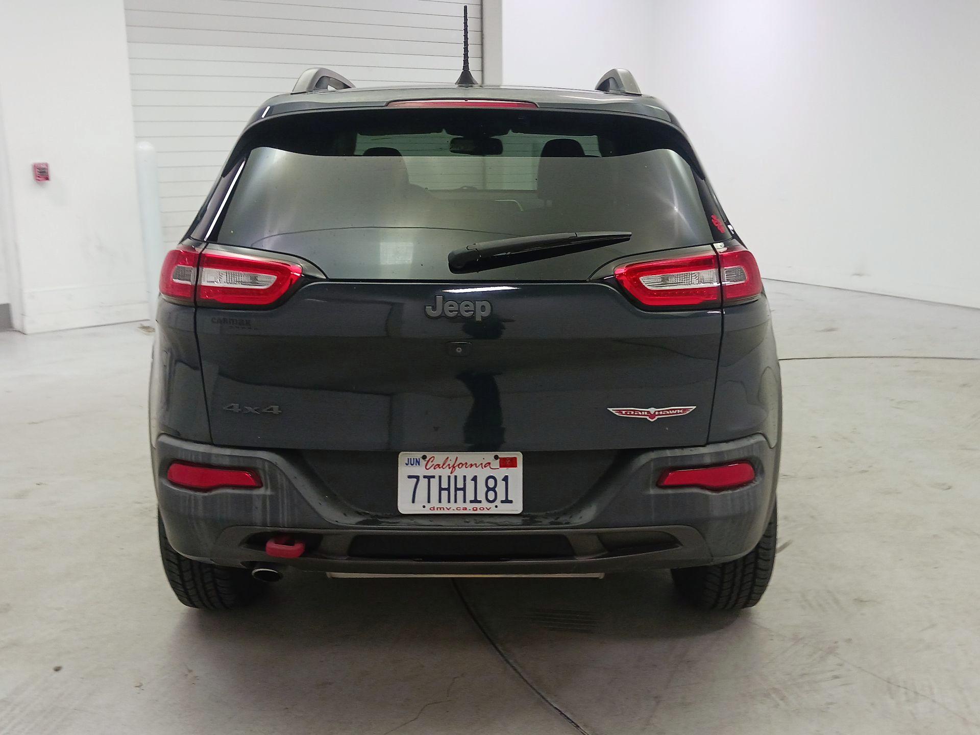 Thumbnail: 2016 Jeep Cherokee - 6