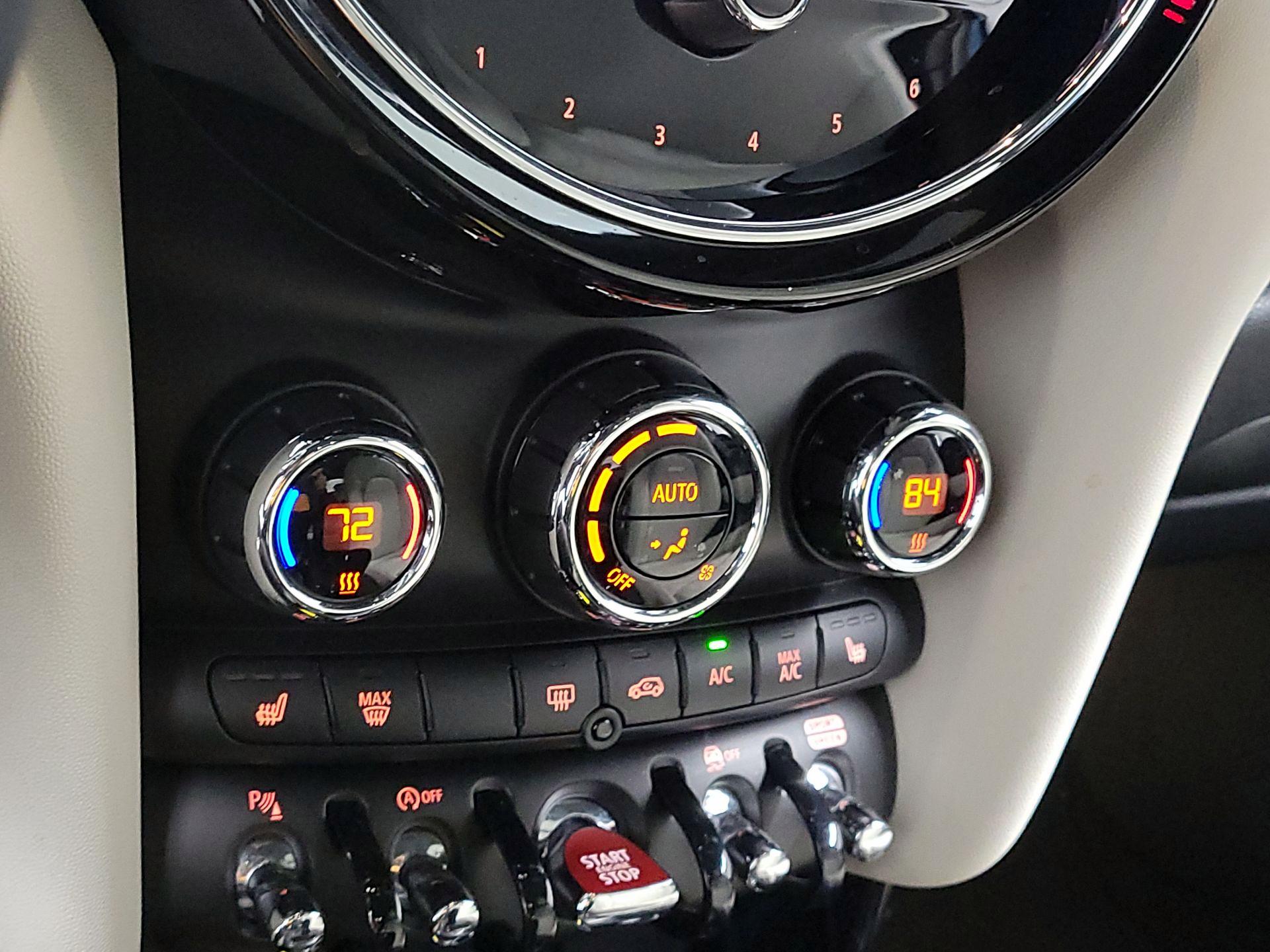 Thumbnail: 2024 MINI Cooper Hardtop - 13