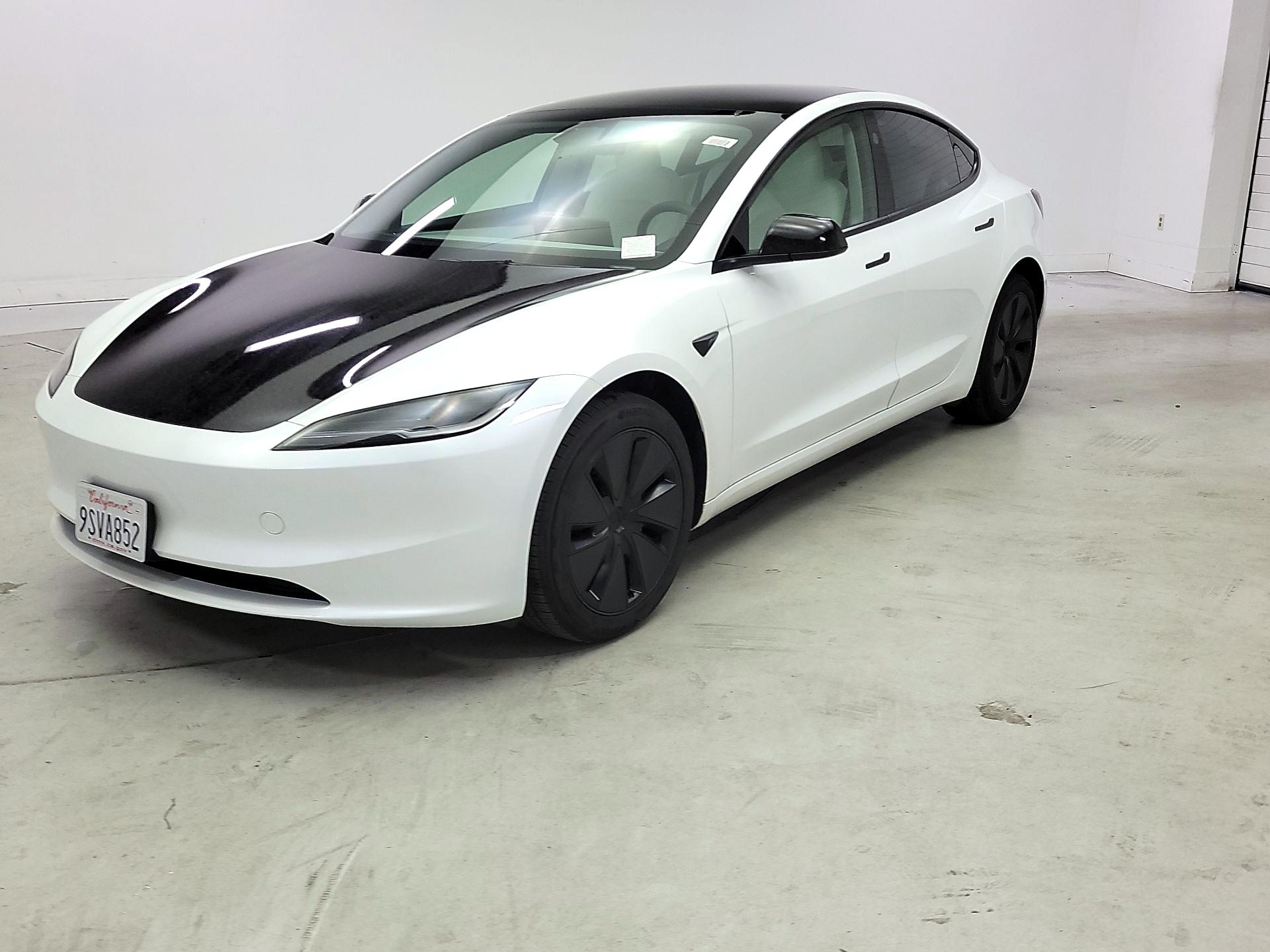 Thumbnail: 2025 Tesla Model 3 - 3