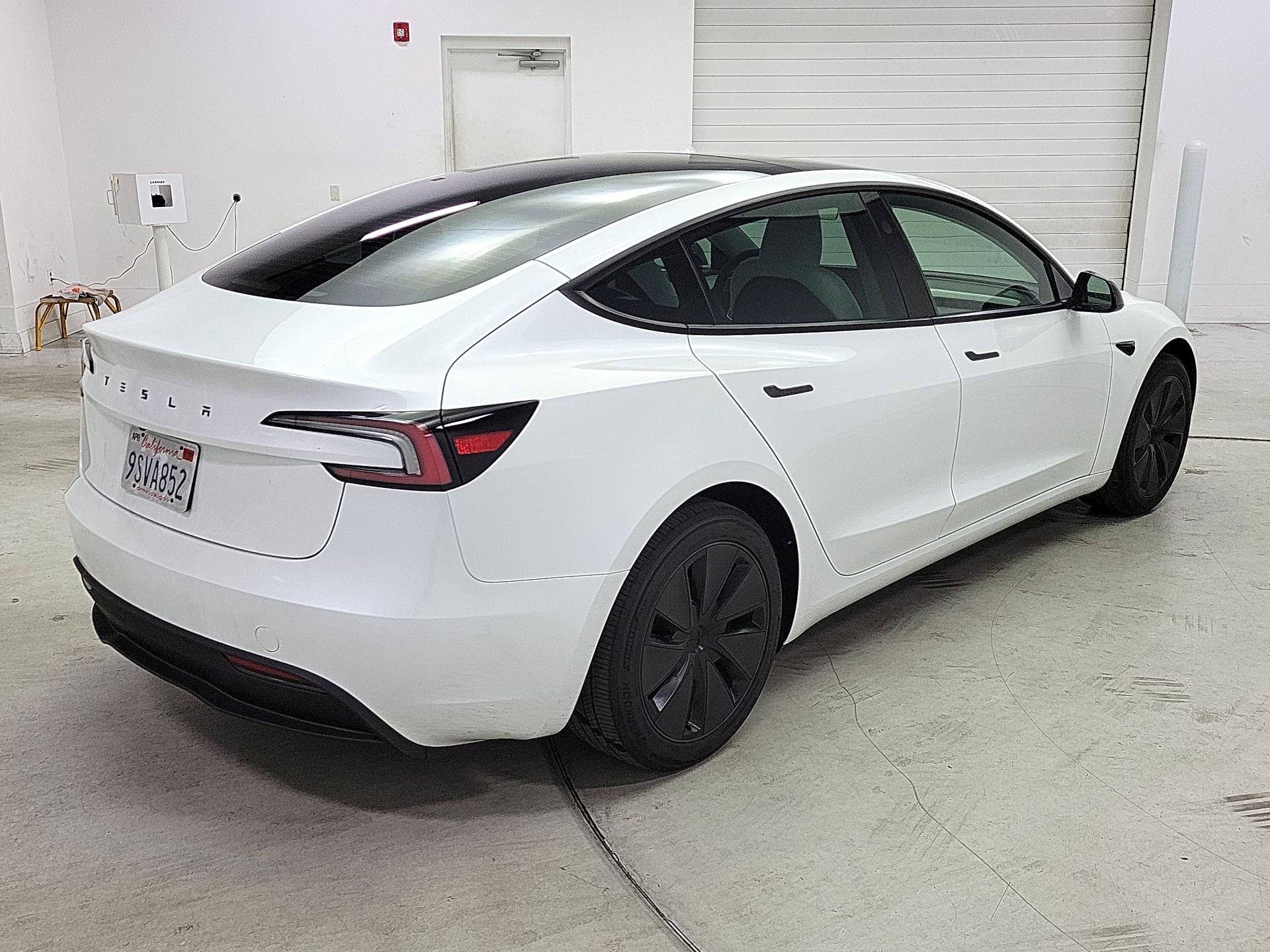 Thumbnail: 2025 Tesla Model 3 - 5