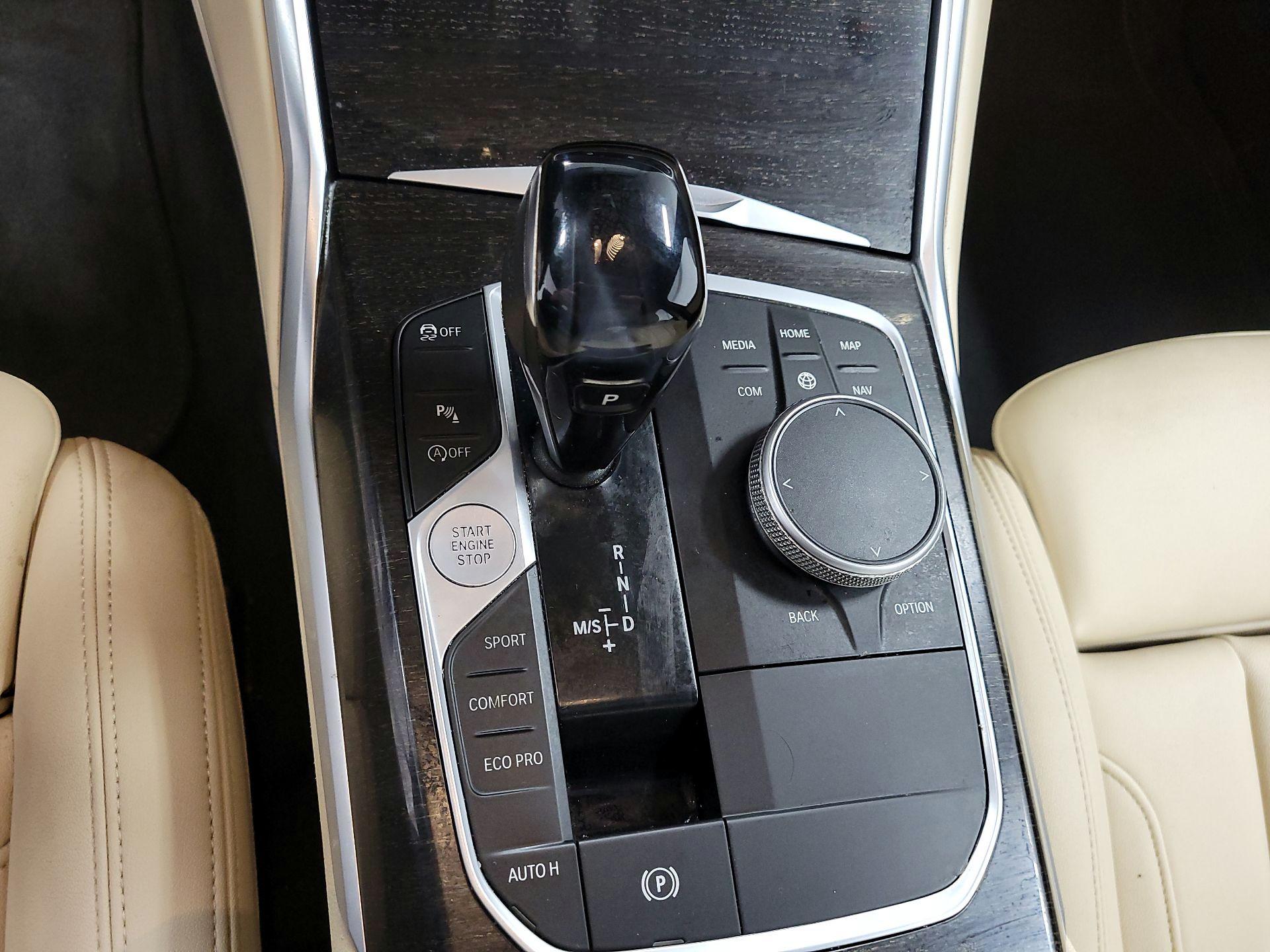 Thumbnail: 2020 BMW 3 Series - 16