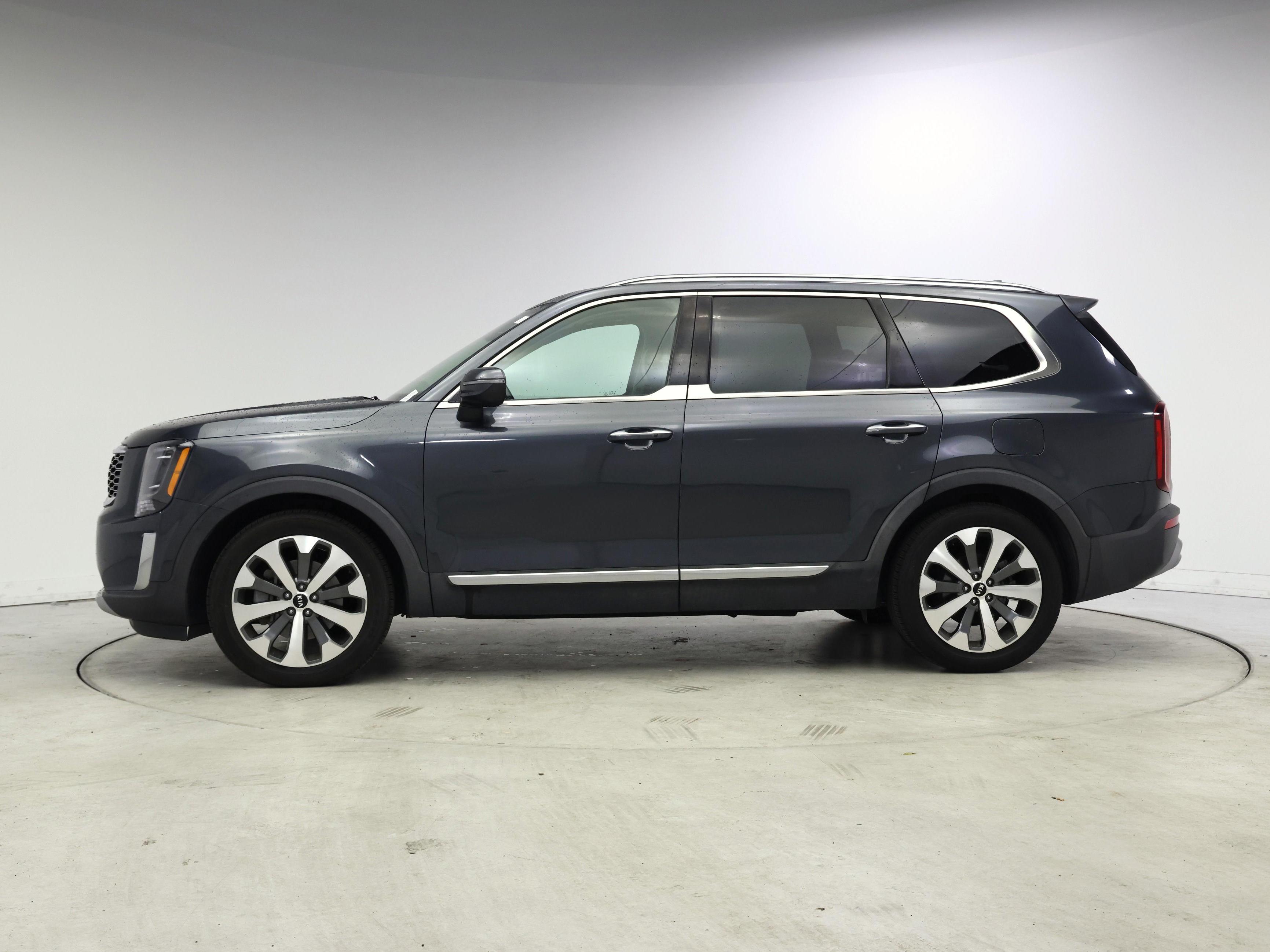 Thumbnail: 2020 Kia Telluride - 3