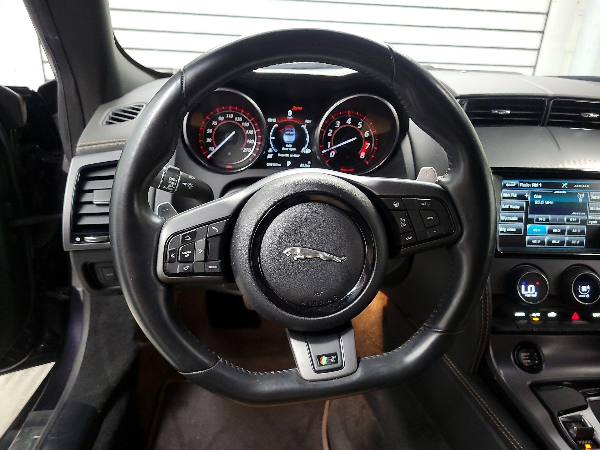 Thumbnail: 2017 Jaguar F-Type - 10