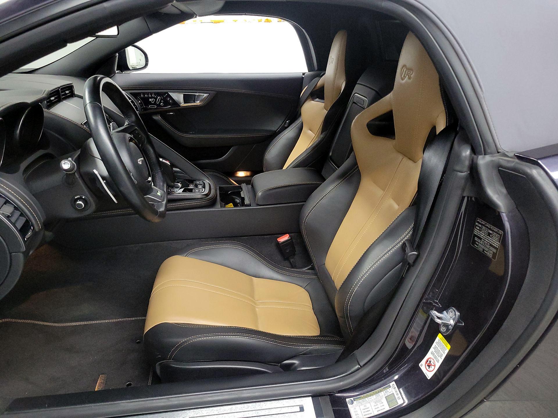 Thumbnail: 2017 Jaguar F-Type - 11