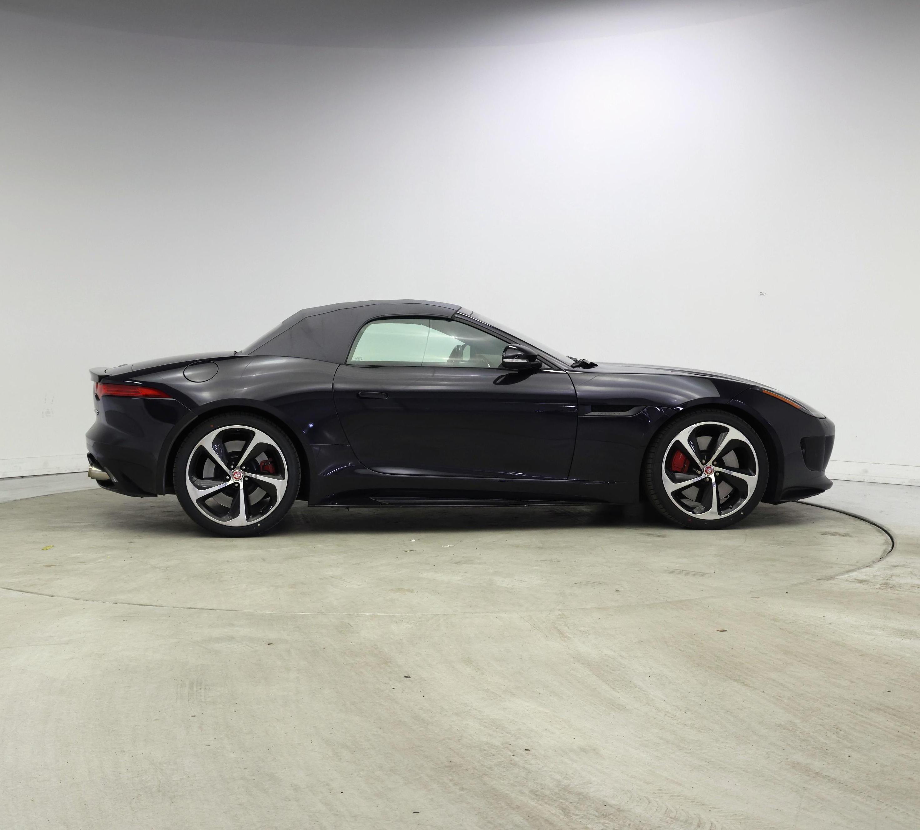 Thumbnail: 2017 Jaguar F-Type - 7