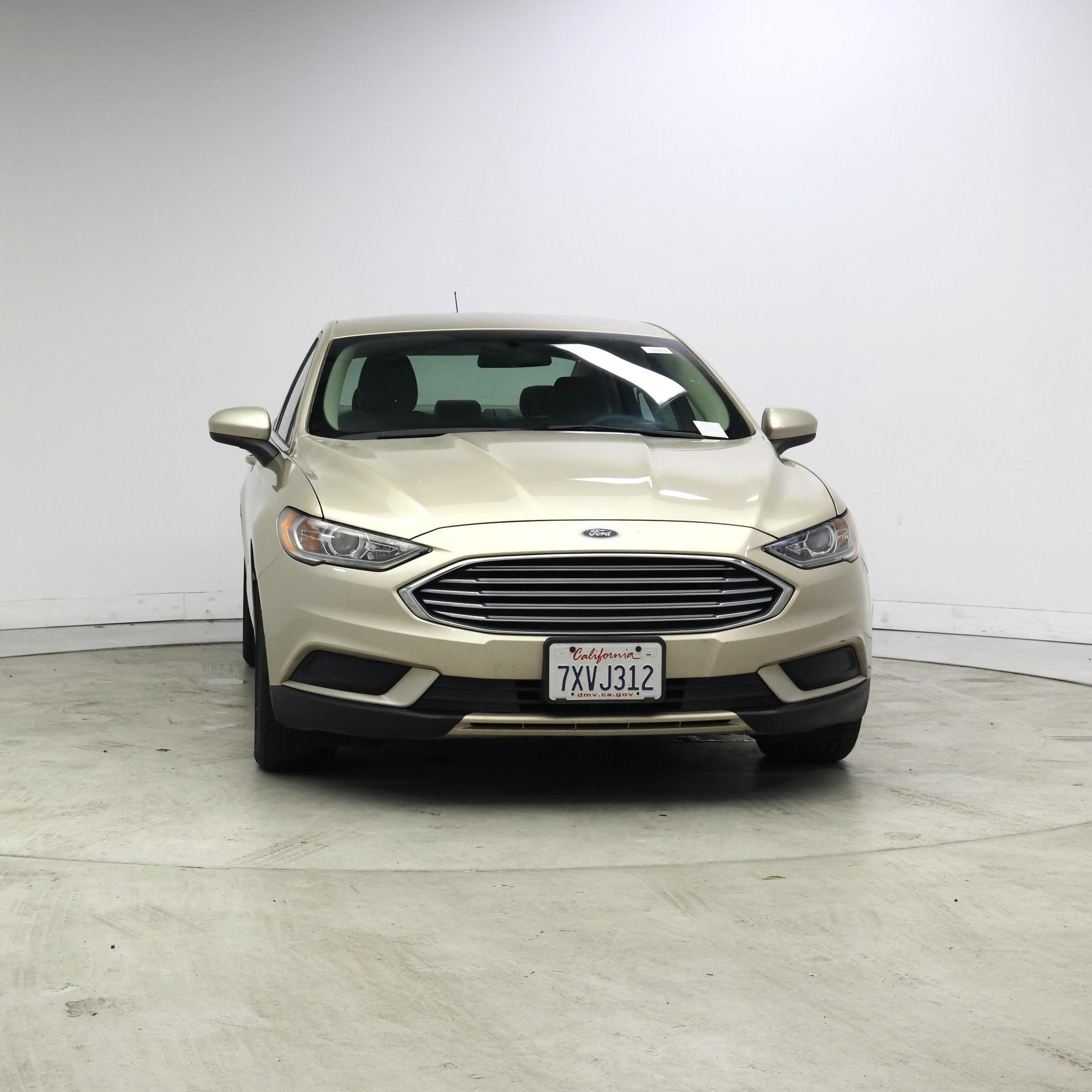 Thumbnail: 2017 Ford Fusion - 5