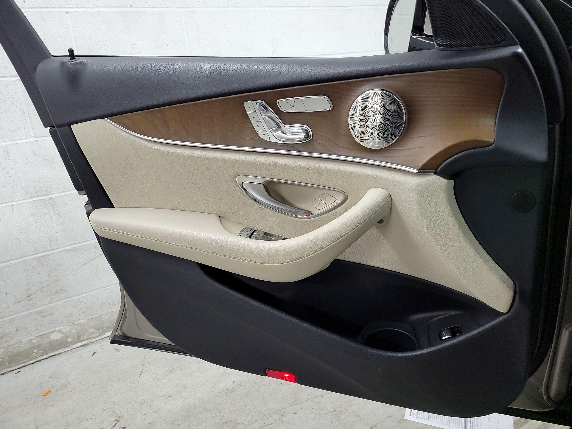 Thumbnail: 2021 Mercedes-Benz E-Class - 12