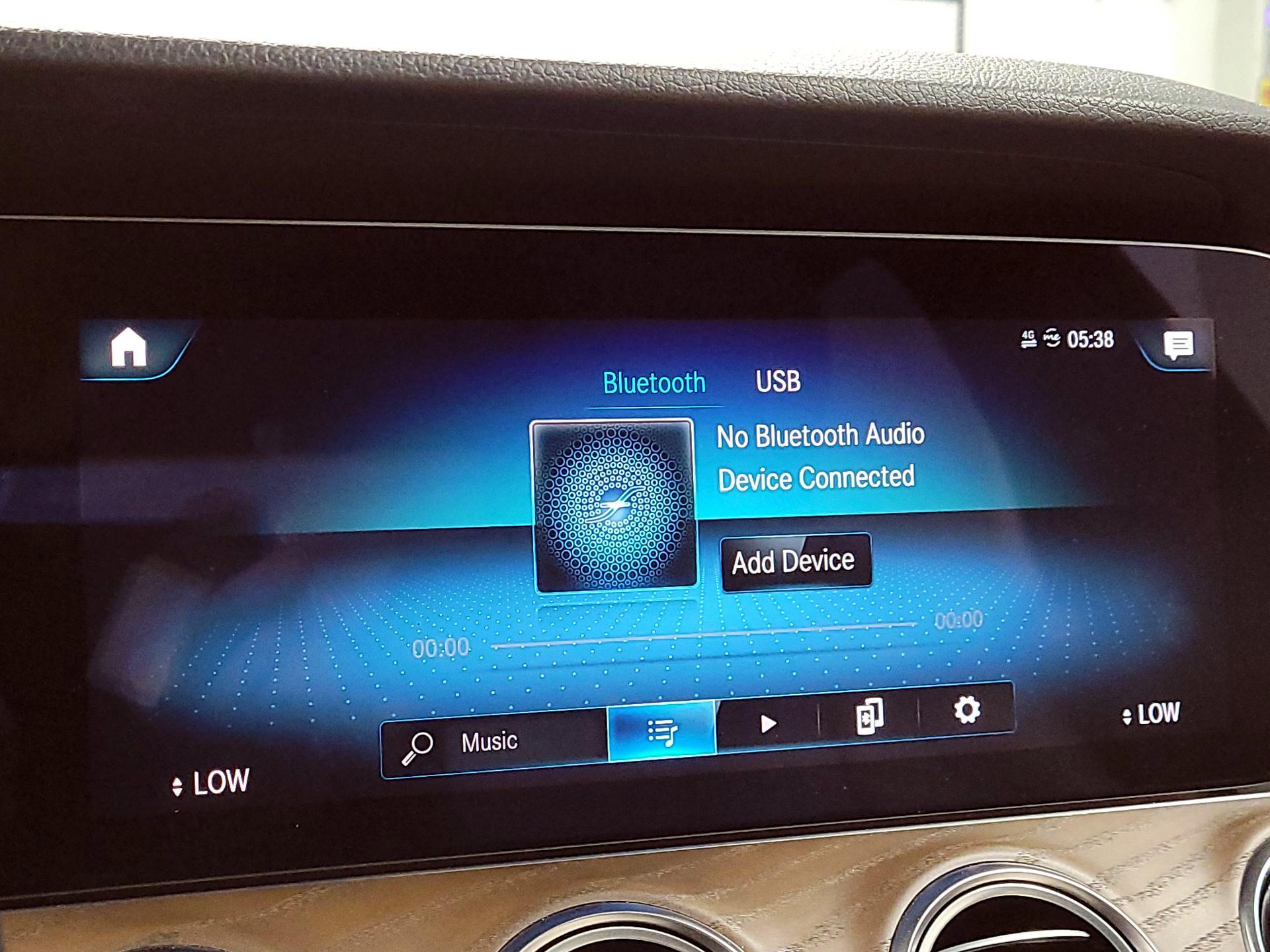 Thumbnail: 2021 Mercedes-Benz E-Class - 14