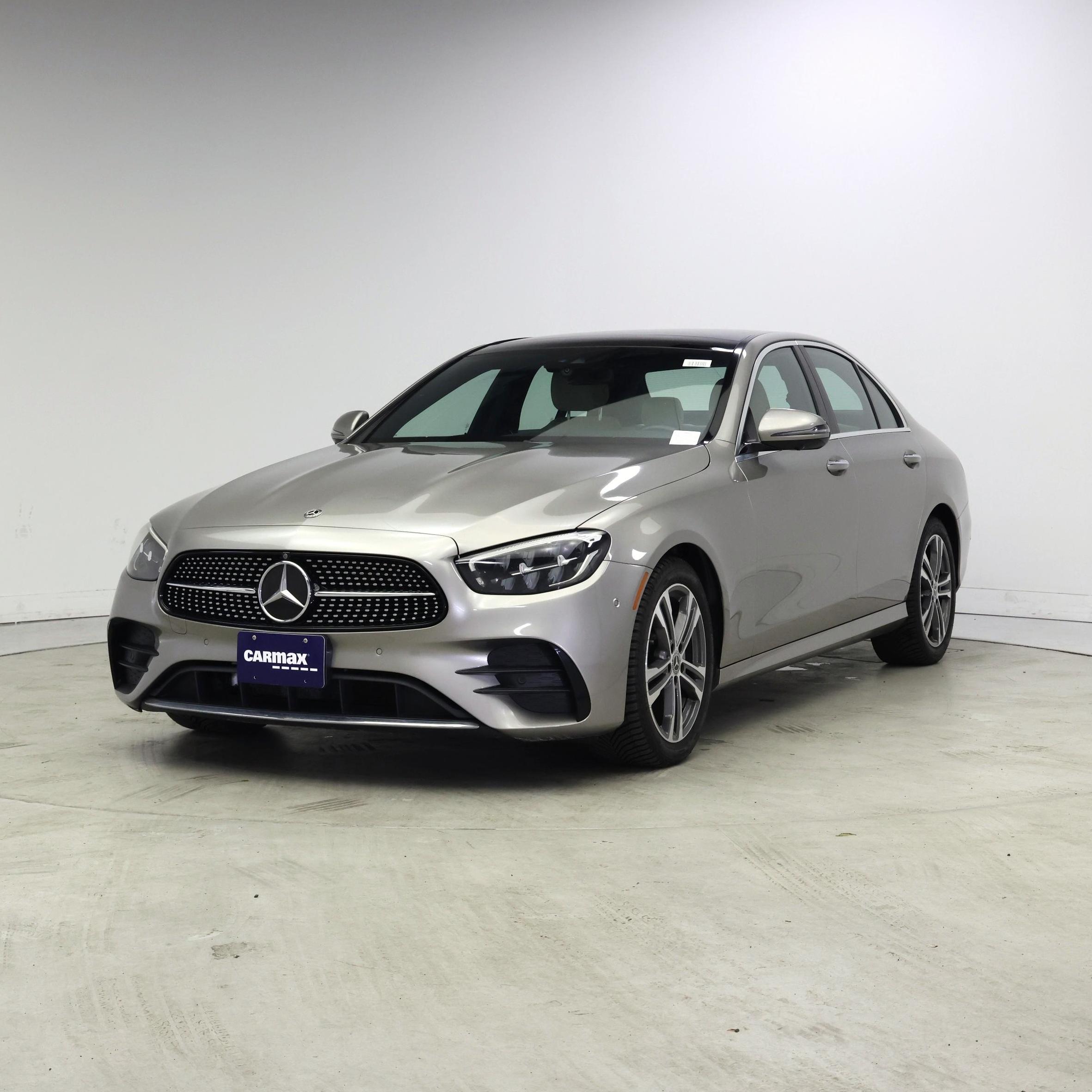 Thumbnail: 2021 Mercedes-Benz E-Class - 4