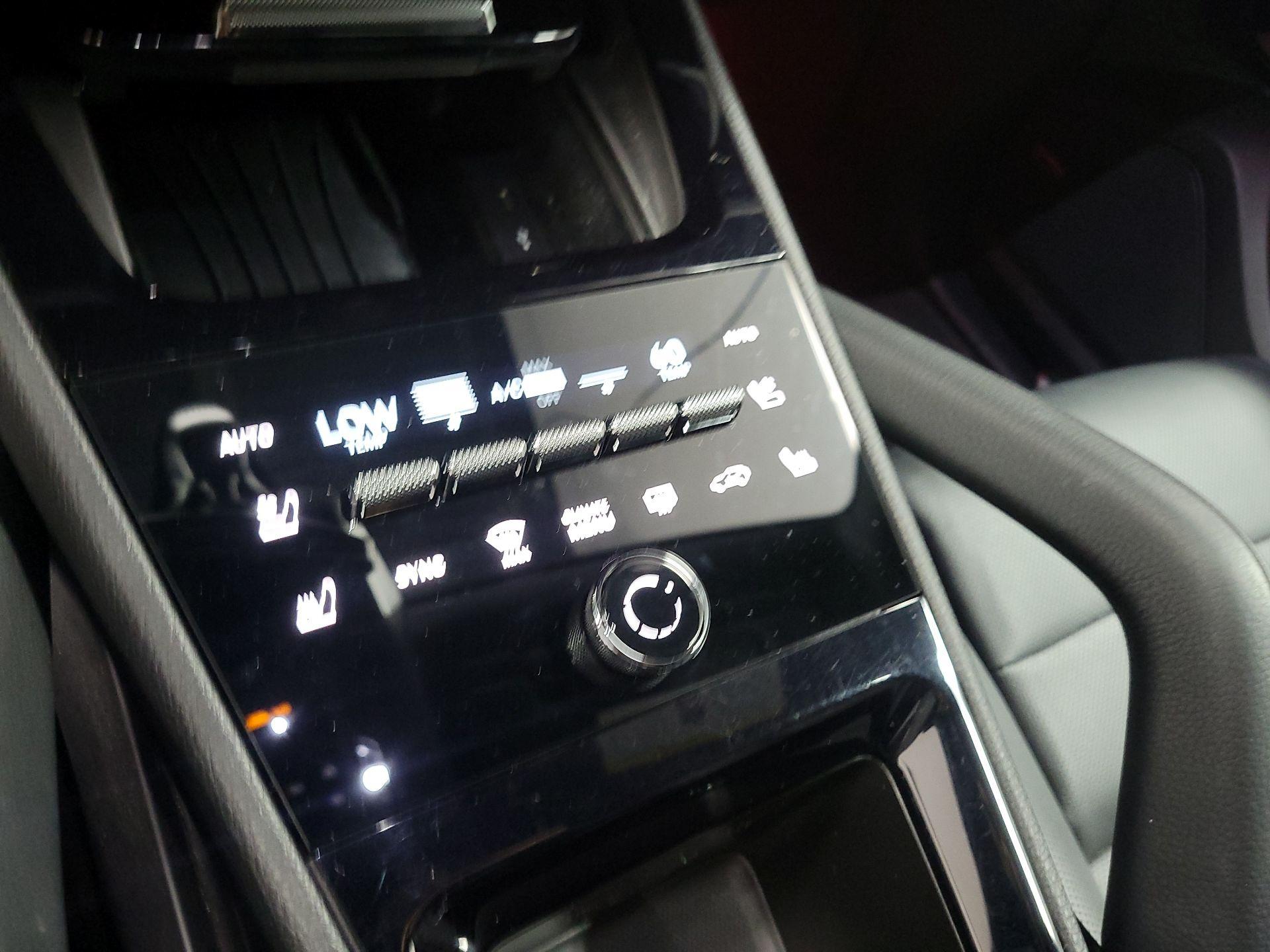 Thumbnail: 2025 Porsche Cayenne - 15