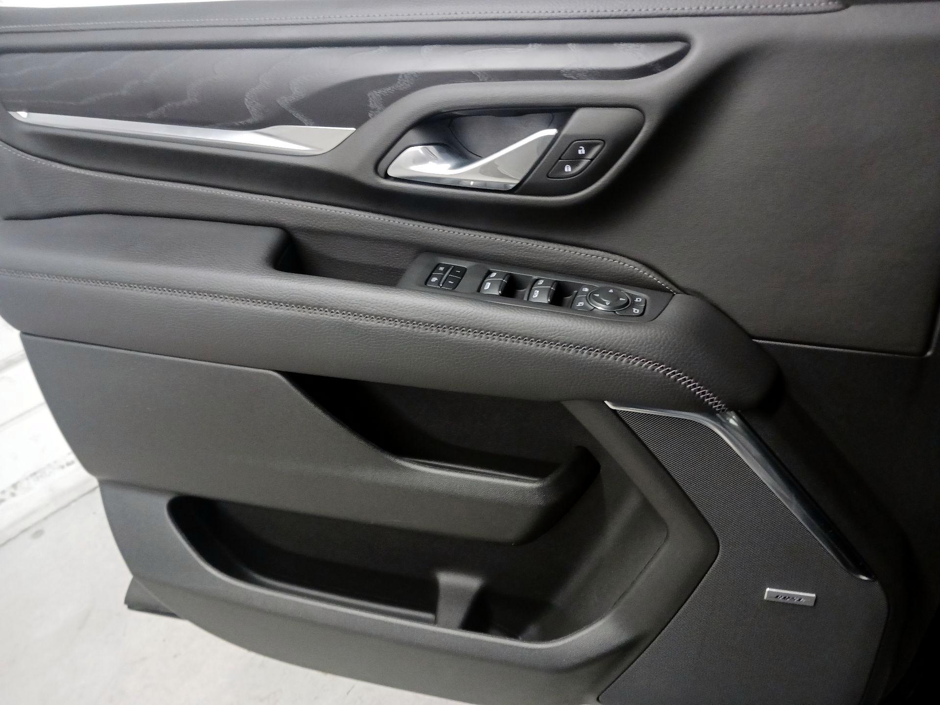 Thumbnail: 2024 GMC Yukon - 12