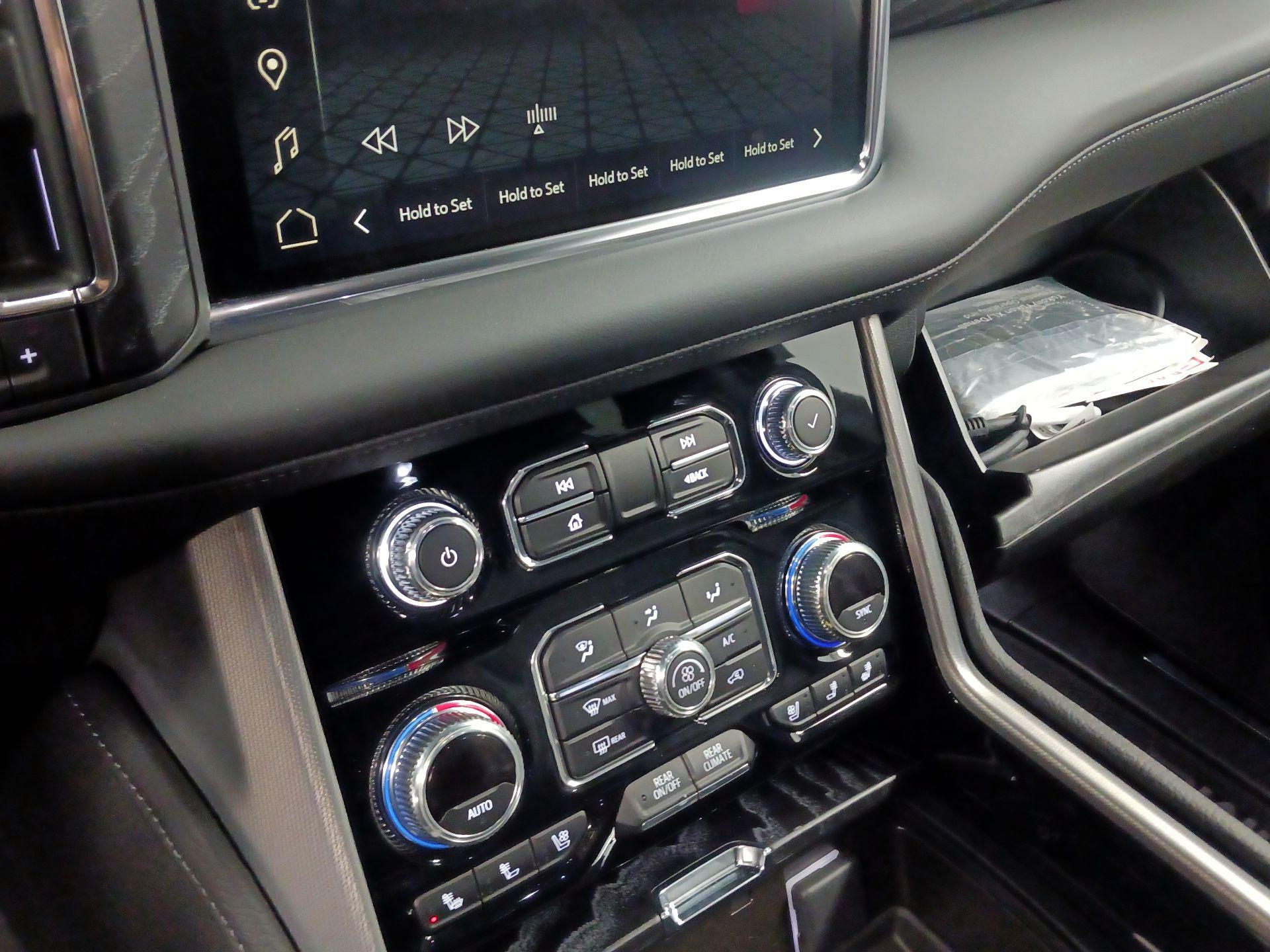 Thumbnail: 2024 GMC Yukon - 14