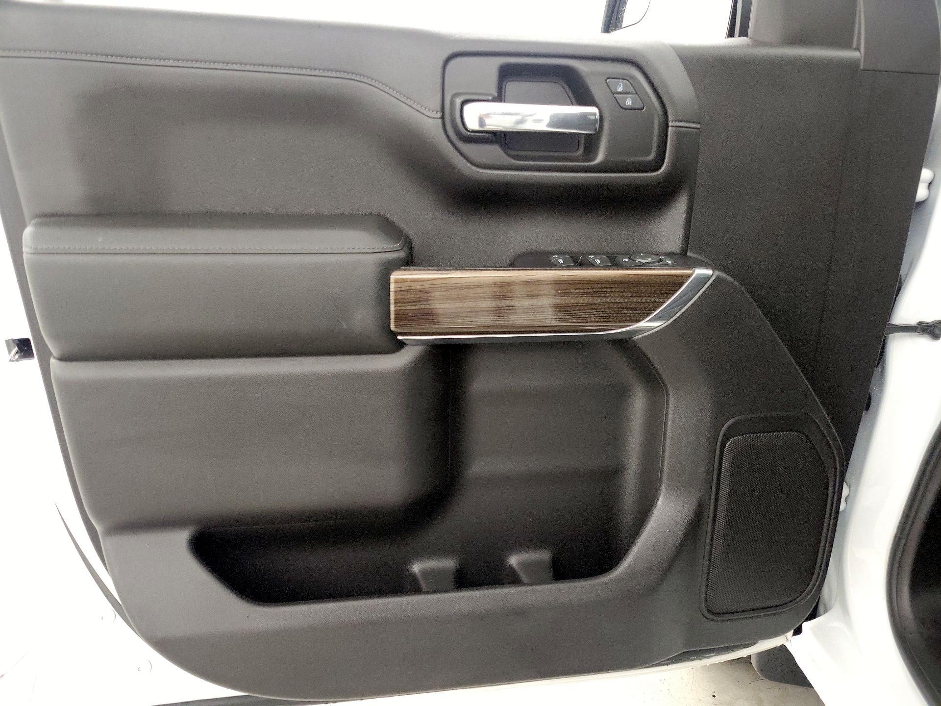 Thumbnail: 2019 Chevrolet Silverado 1500 - 12