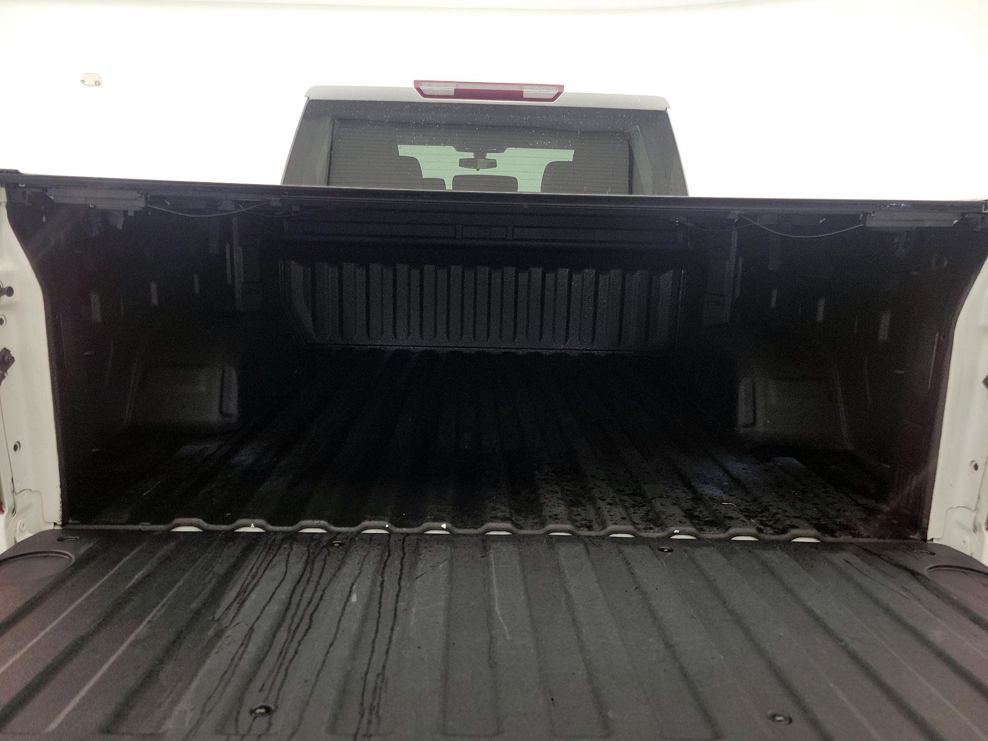 Thumbnail: 2019 Chevrolet Silverado 1500 - 20