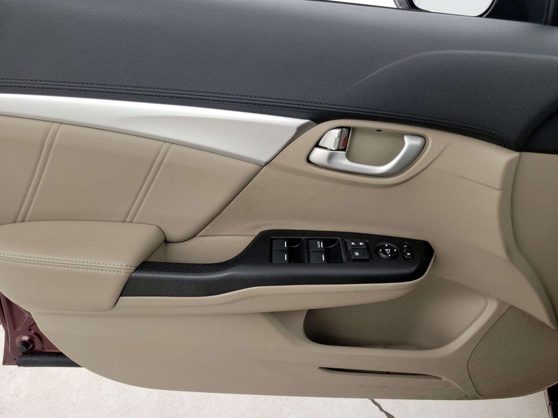 Thumbnail: 2015 Honda Civic - 12