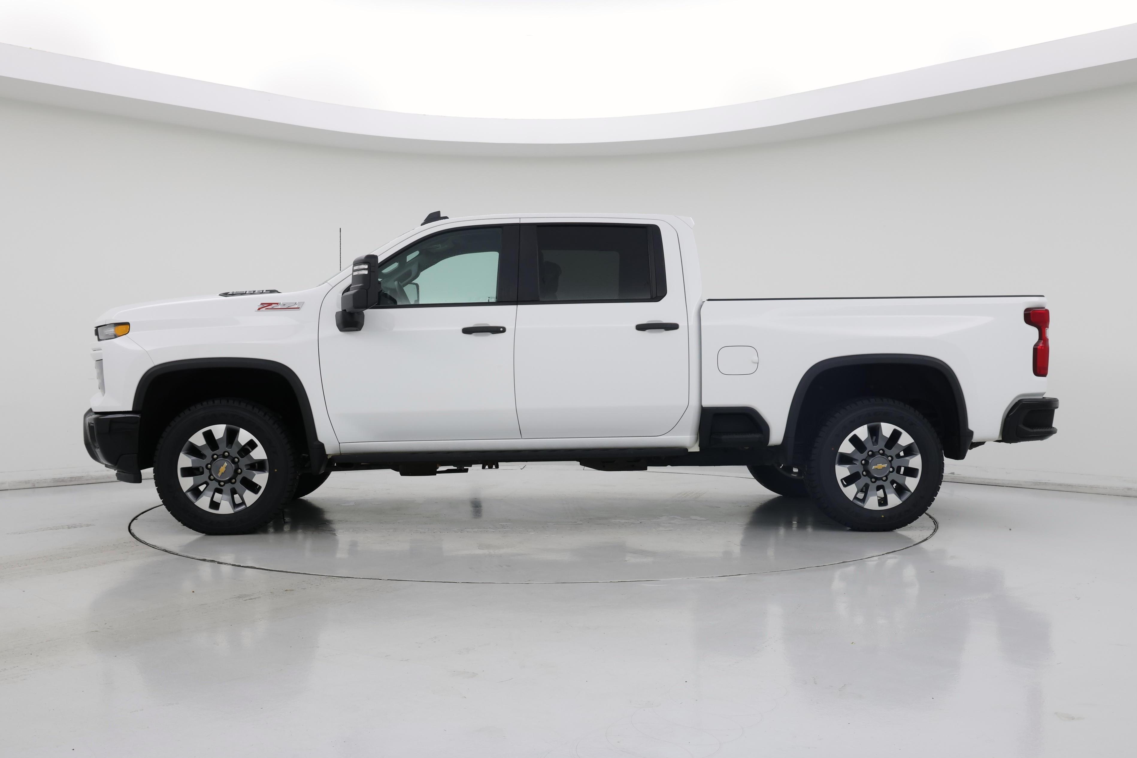 Thumbnail: 2024 Chevrolet Silverado 2500 - 3