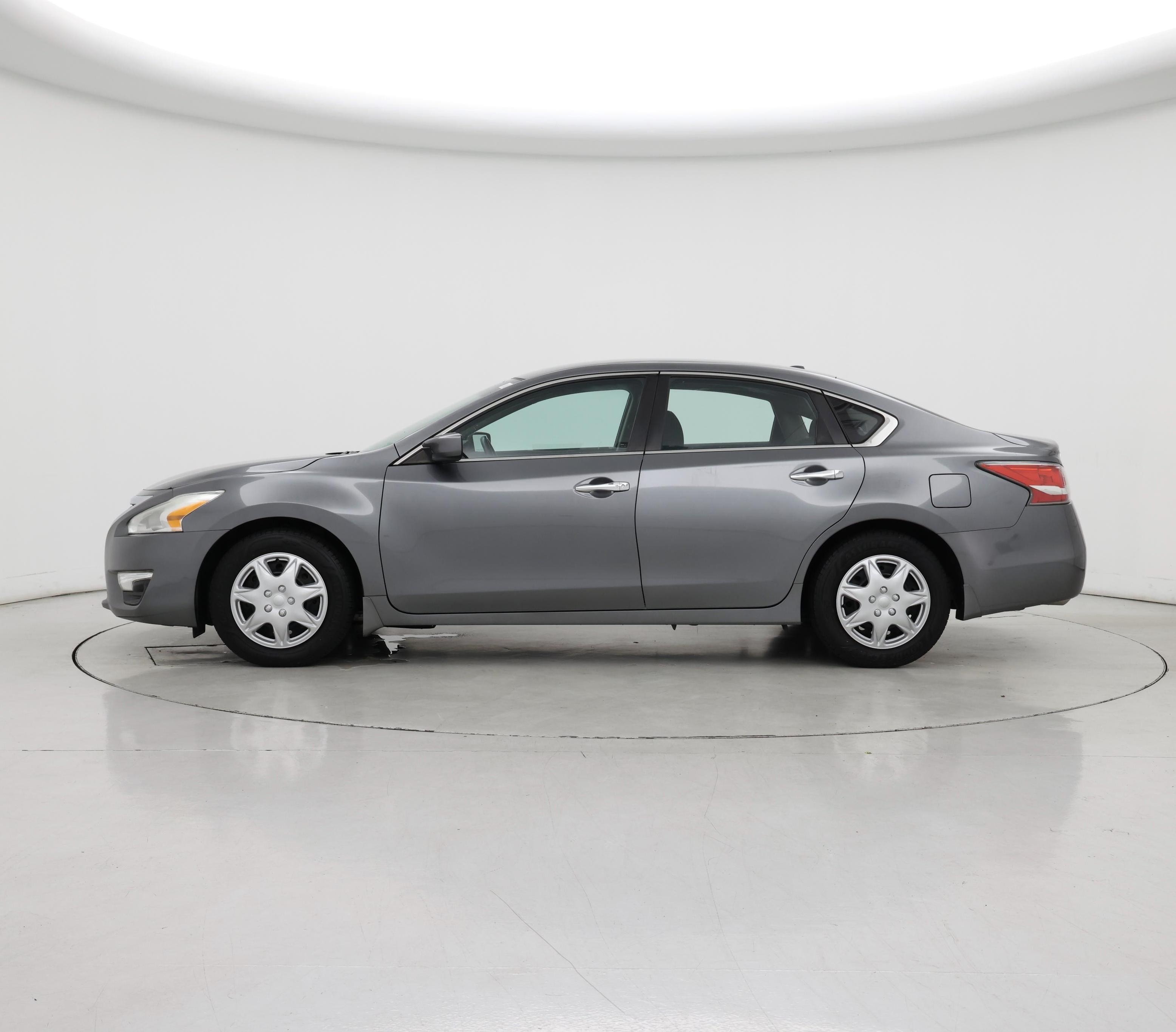 Thumbnail: 2015 Nissan Altima - 3